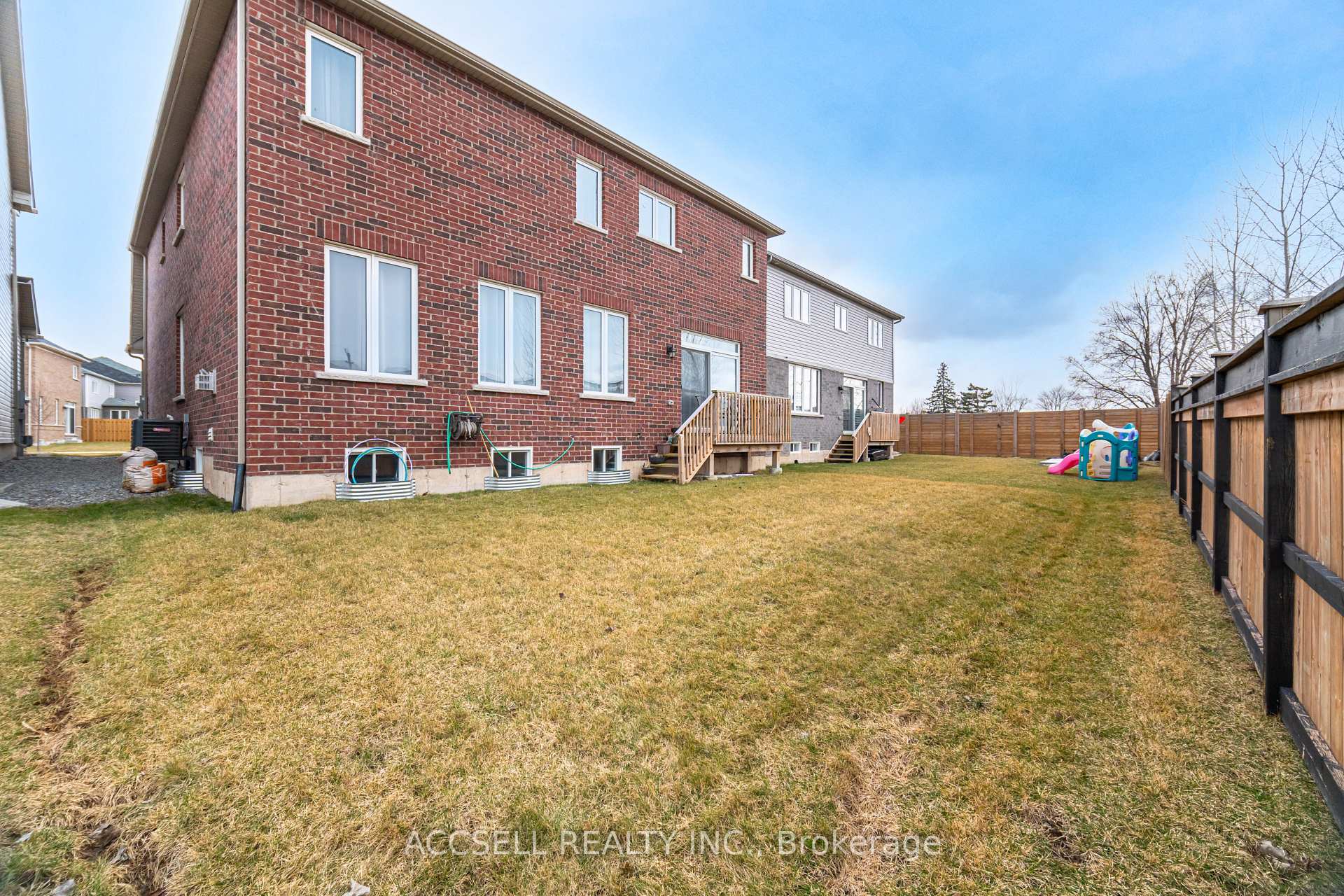 Photo 50 of 60 Esther Crescent, Thorold, Hurricane/Merrittville — HOMEH