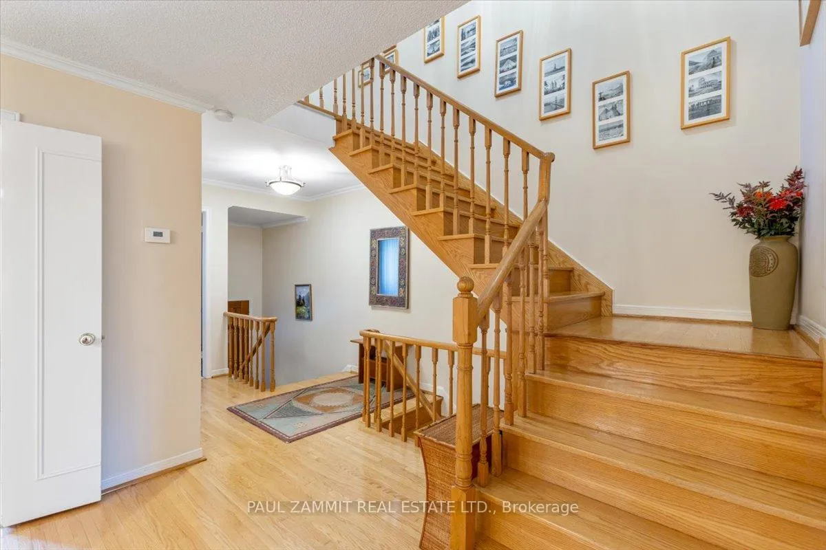 Photo 12 of 90 Quail Valley Crescent, Markham, German Mills — HOMEH