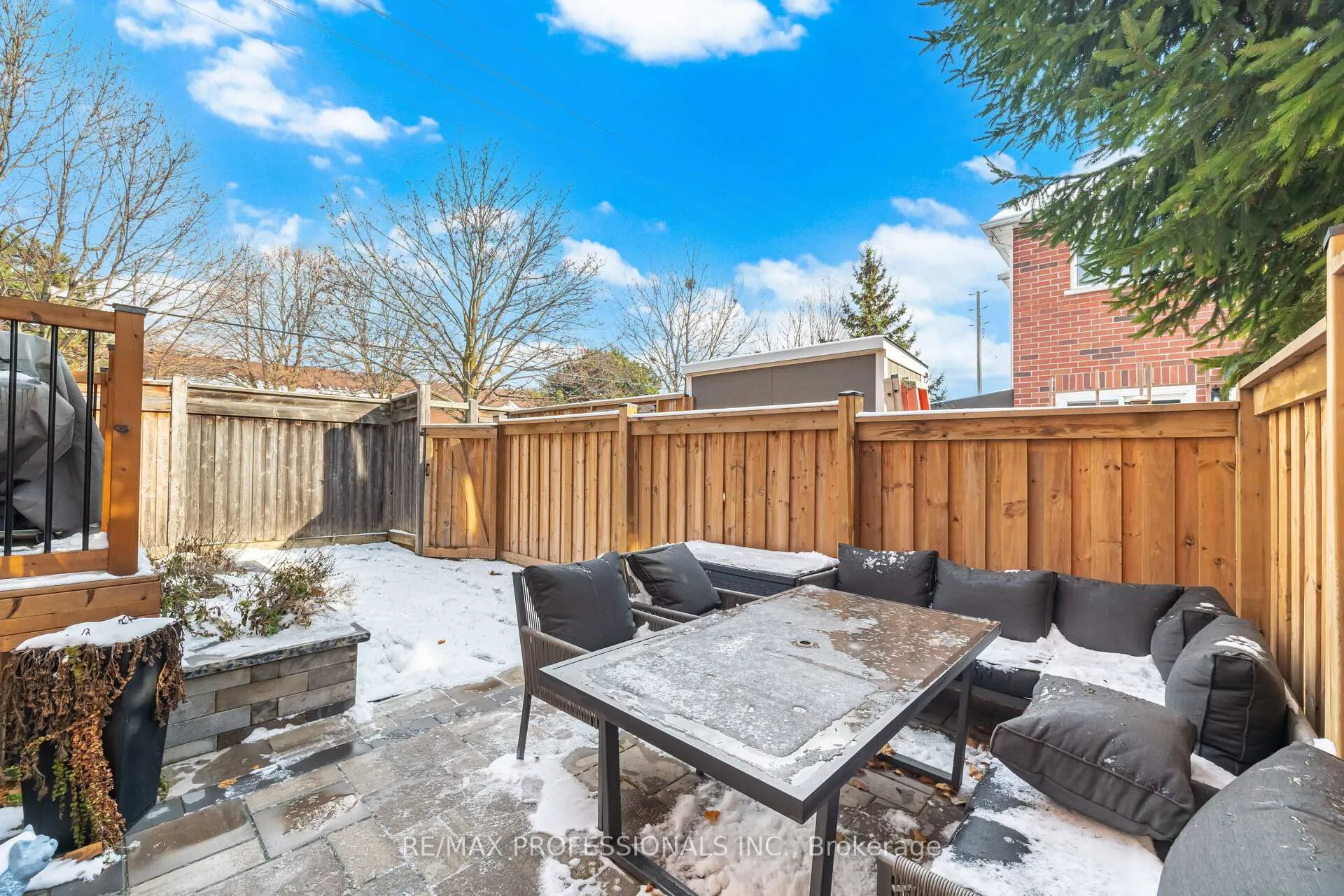 Photo 47 of 2 Dawson Crescent, Milton, Old Milton — HOMEH