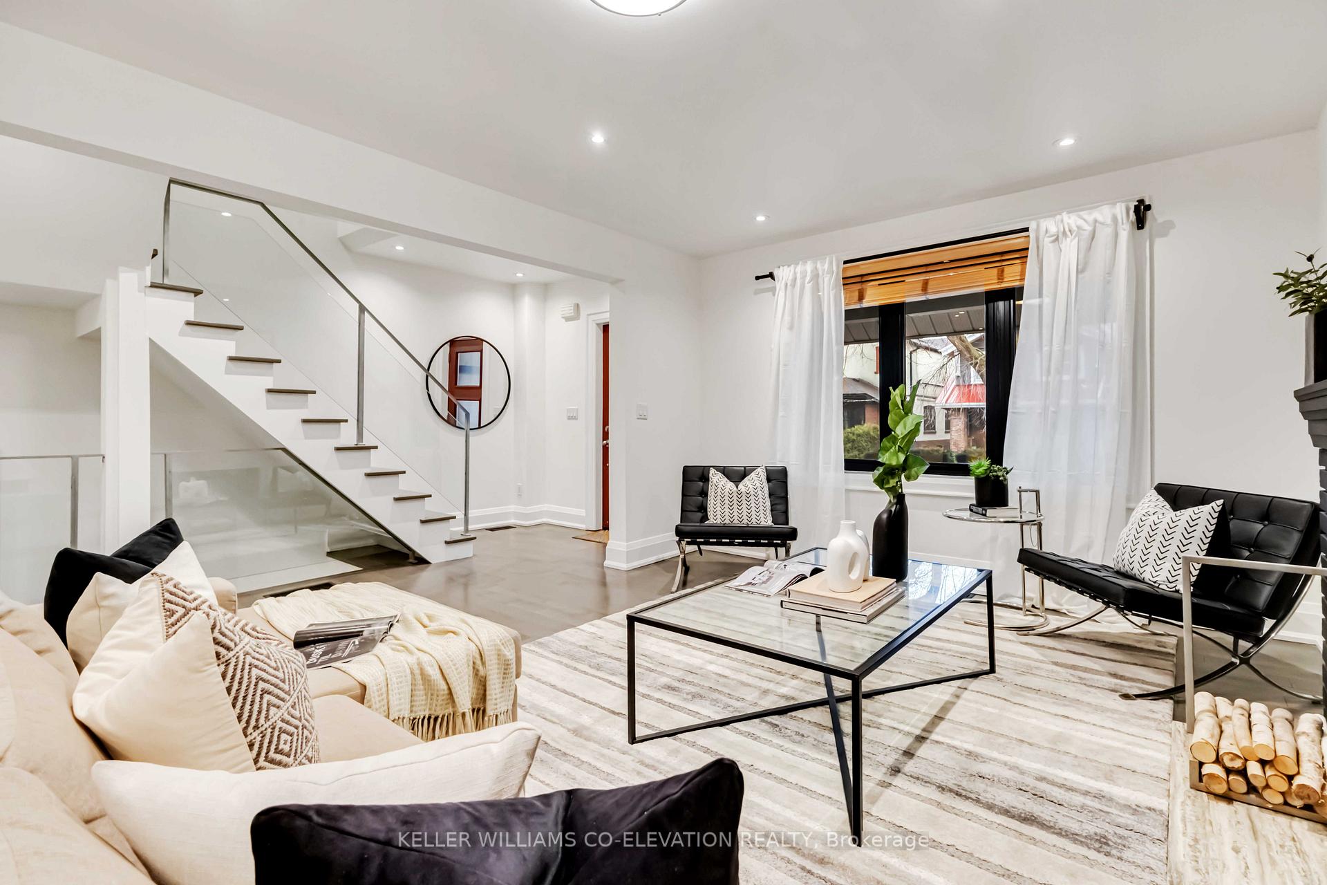 Photo 12 of 19 Oakdene Crescent, Toronto, Danforth — HOMEH