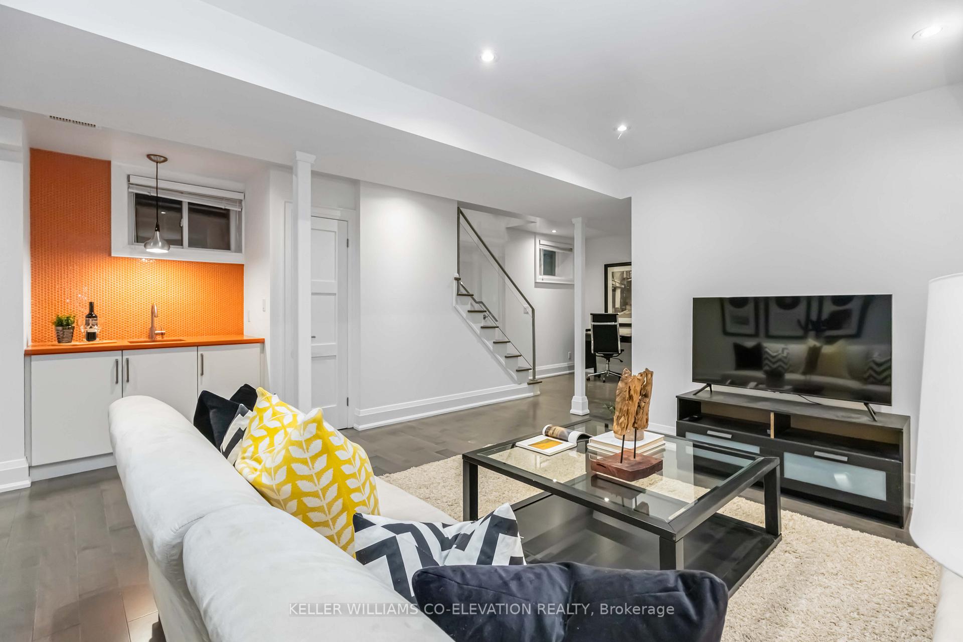 Photo 40 of 19 Oakdene Crescent, Toronto, Danforth — HOMEH