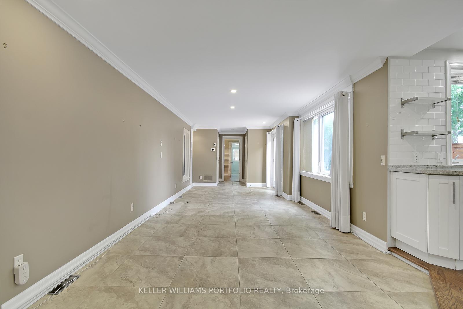 Photo 10 of 53 Duncannon Drive, Toronto, Forest Hill South — HOMEH