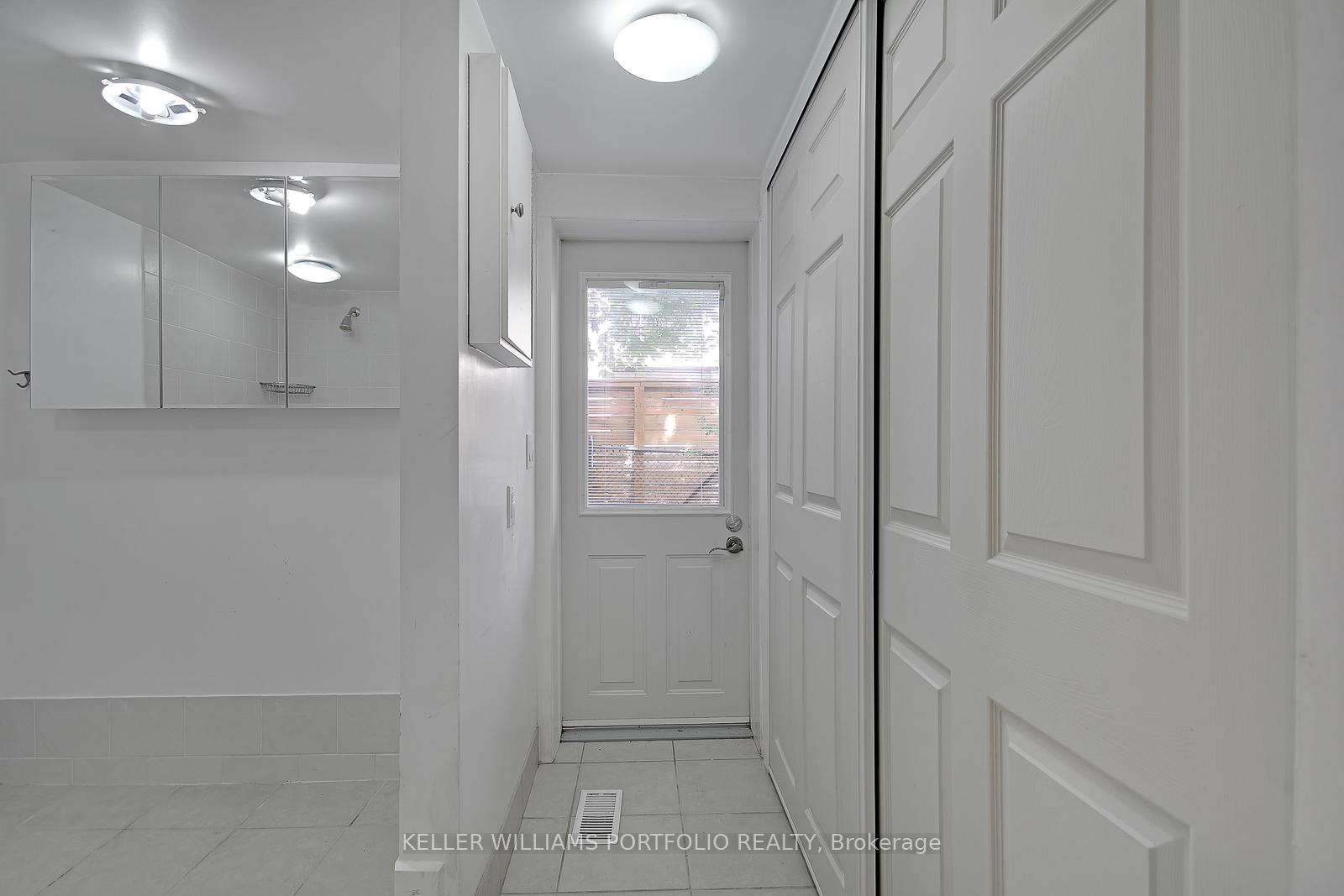Photo 15 of 53 Duncannon Drive, Toronto, Forest Hill South — HOMEH