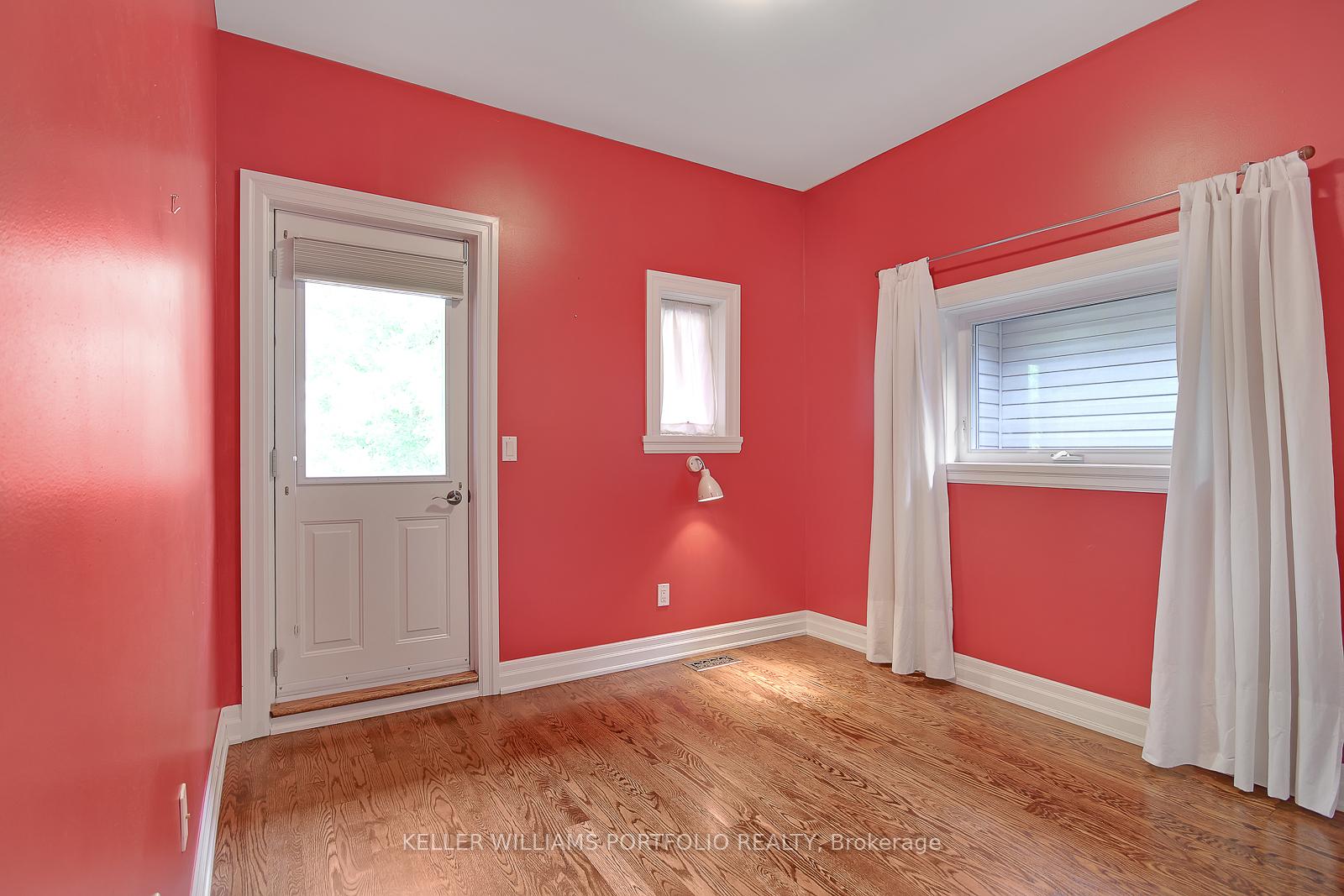 Photo 28 of 53 Duncannon Drive, Toronto, Forest Hill South — HOMEH