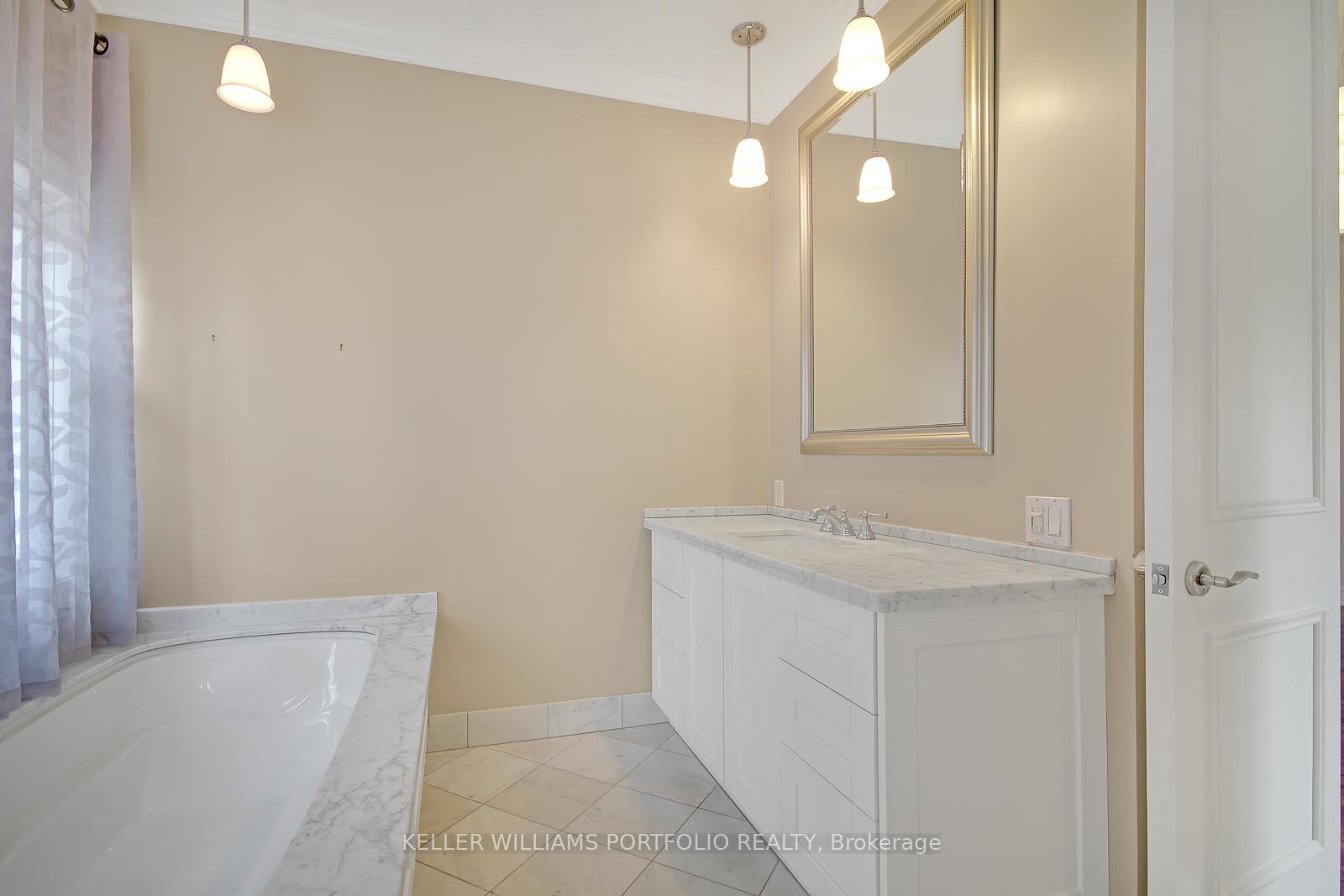 Photo 39 of 53 Duncannon Drive, Toronto, Forest Hill South — HOMEH