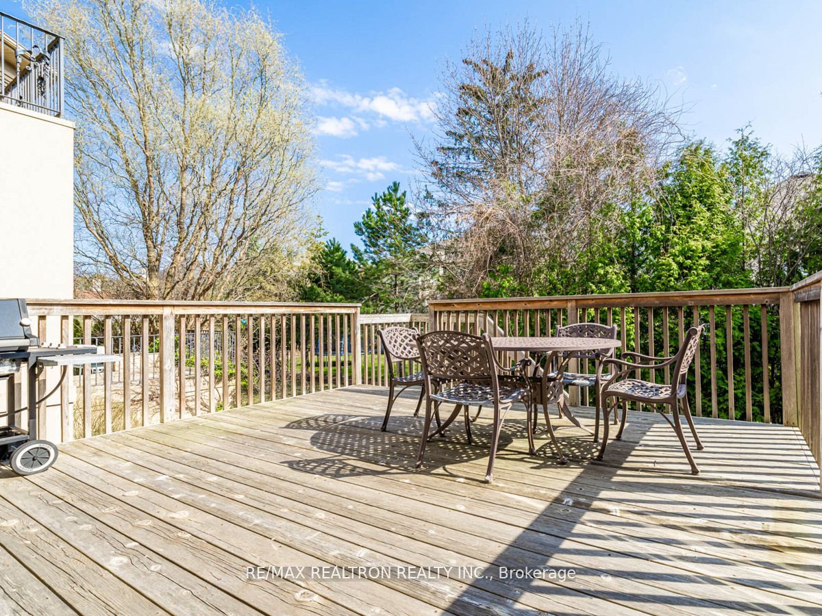 Photo 77 of 73 Pondview Road, Vaughan, Crestwood-Springfarm-Yorkhill — HOMEH