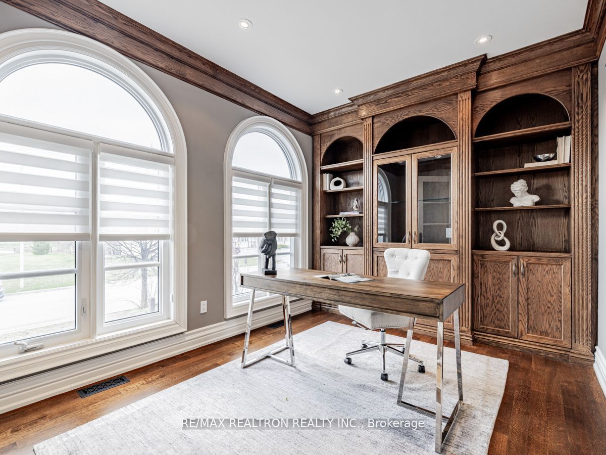 Photo 46 of 73 Pondview Road, Vaughan, Crestwood-Springfarm-Yorkhill — HOMEH