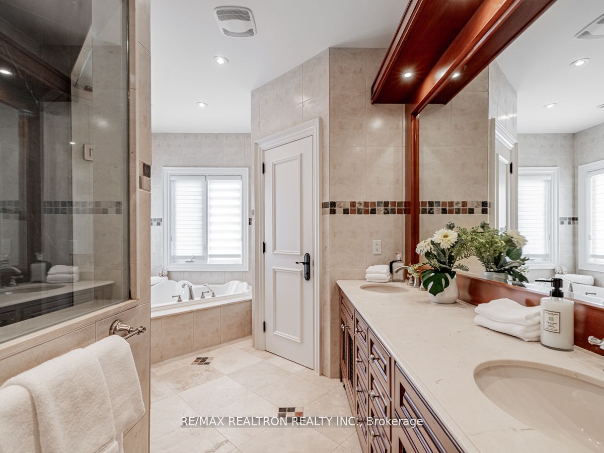 Photo 64 of 73 Pondview Road, Vaughan, Crestwood-Springfarm-Yorkhill — HOMEH