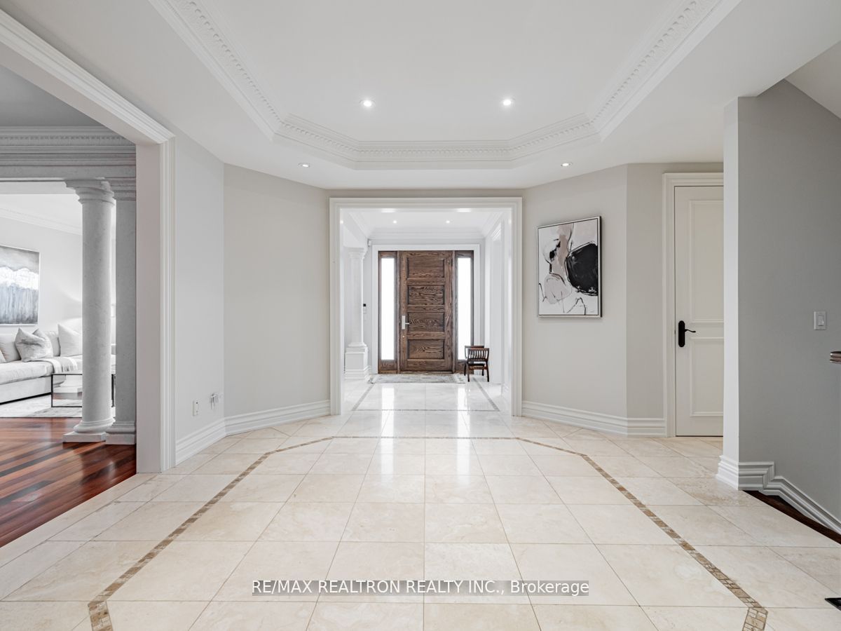 Photo 44 of 73 Pondview Road, Vaughan, Crestwood-Springfarm-Yorkhill — HOMEH