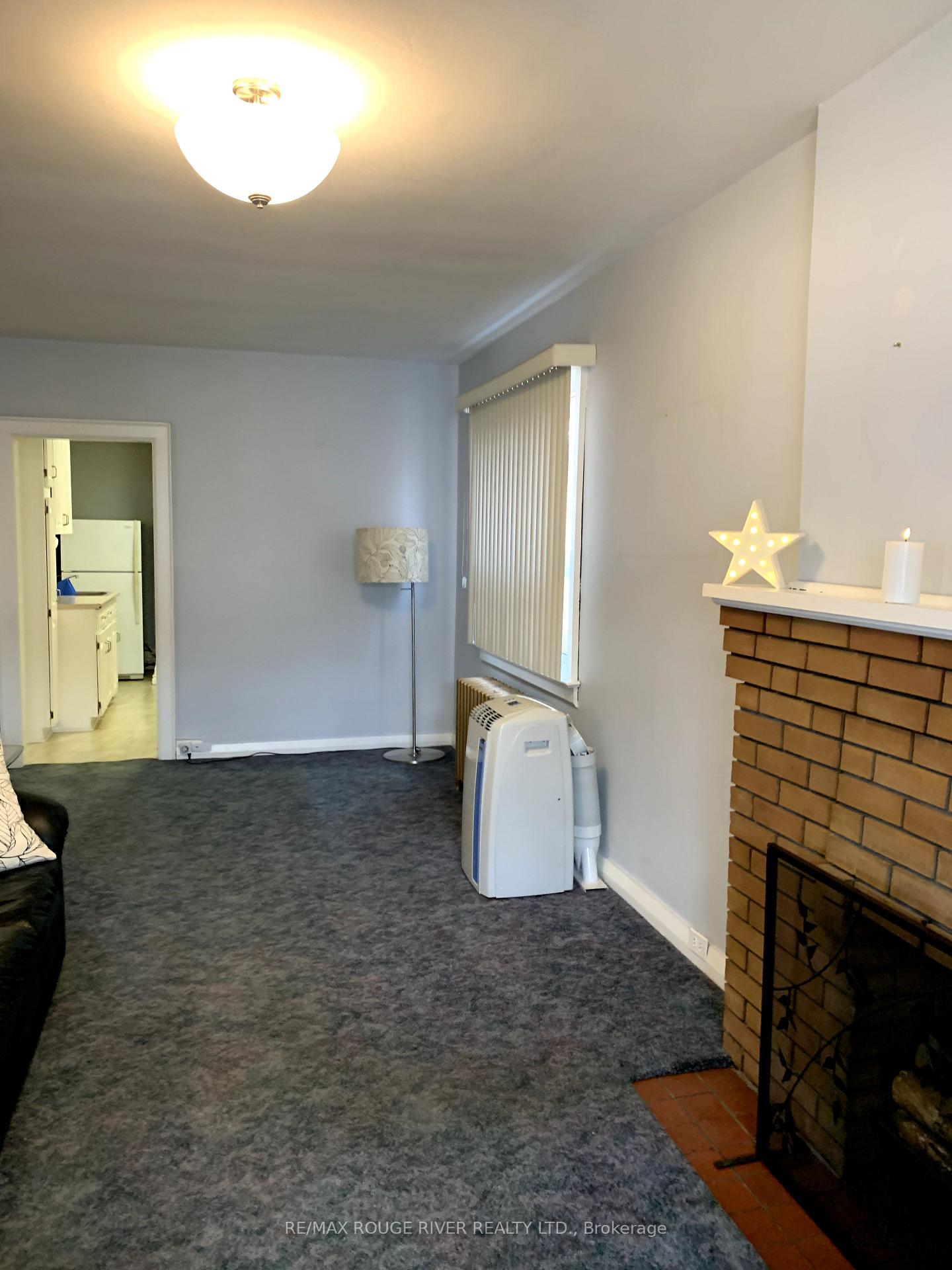 Photo 7 of 44 Epsom Avenue, Toronto, Woodbine-Lumsden — HOMEH