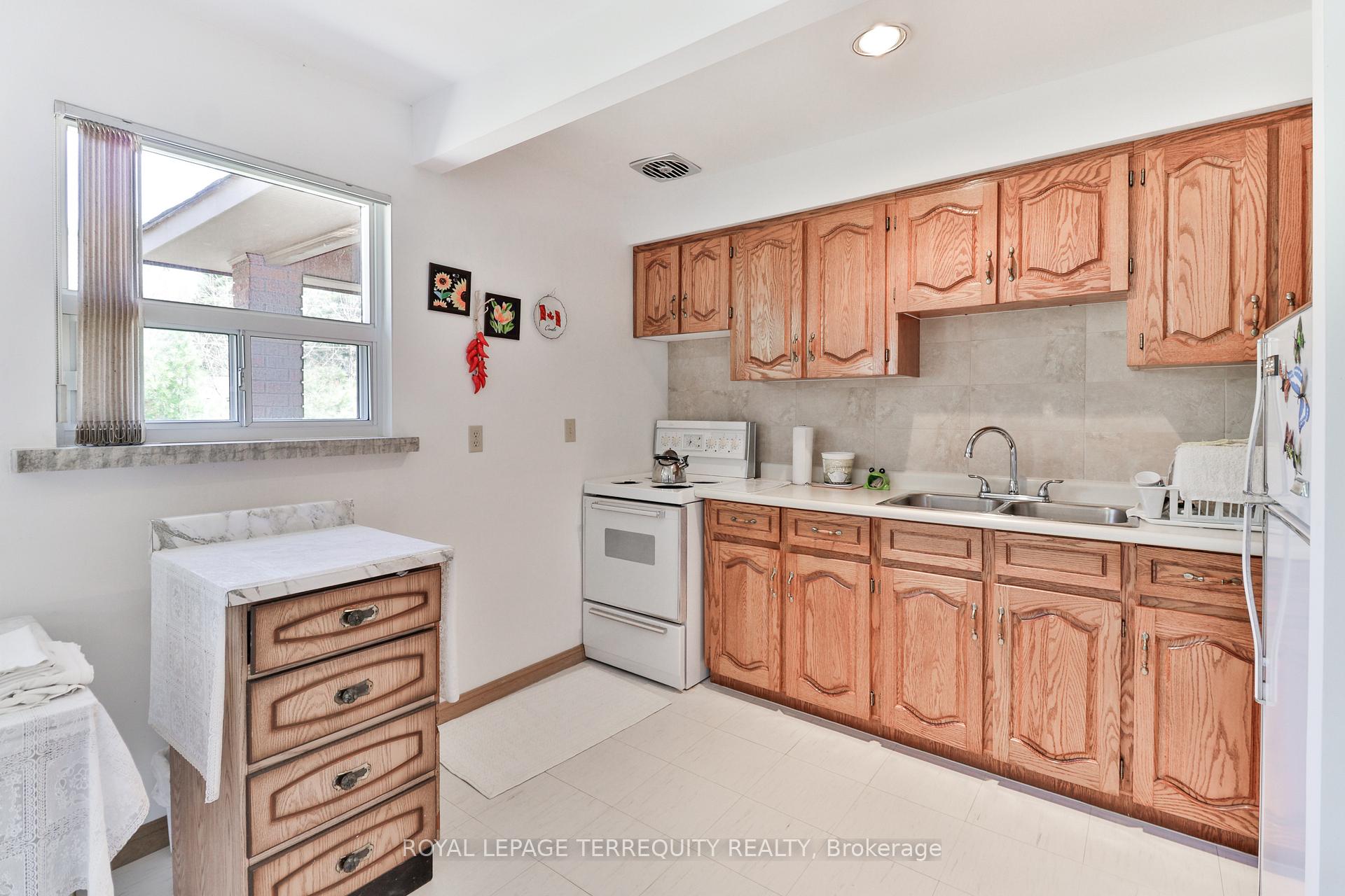 Photo 12 of 46 Stocco Circle, Tiny, Rural Tiny — HOMEH