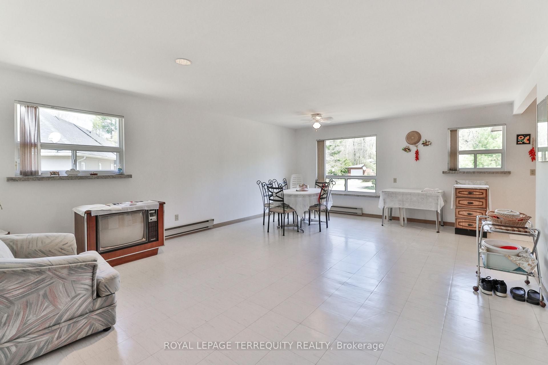Photo 13 of 46 Stocco Circle, Tiny, Rural Tiny — HOMEH