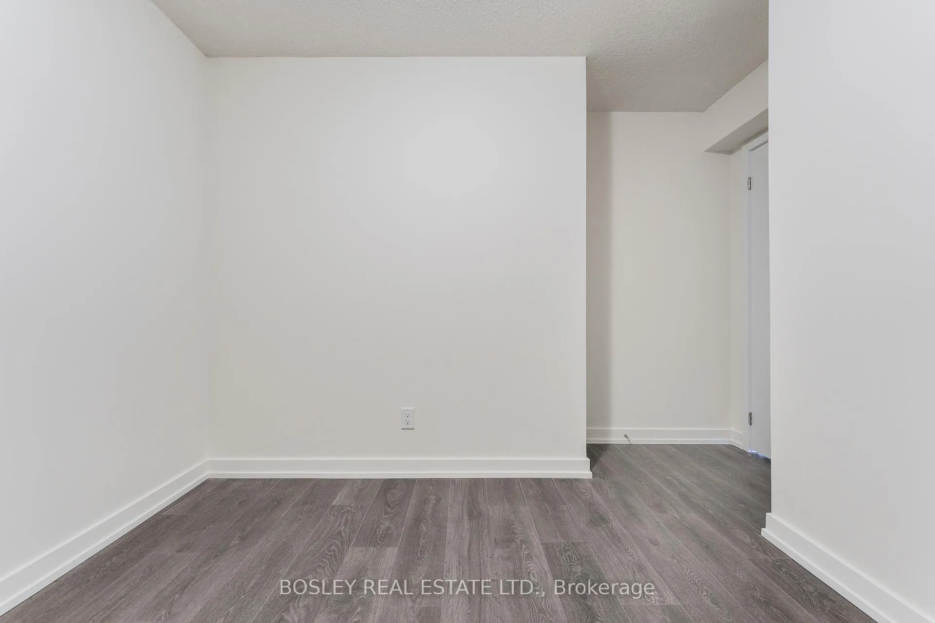Photo 41 of Unit 1006, 125 Redpath Avenue, Toronto, Mount Pleasant West — HOMEH