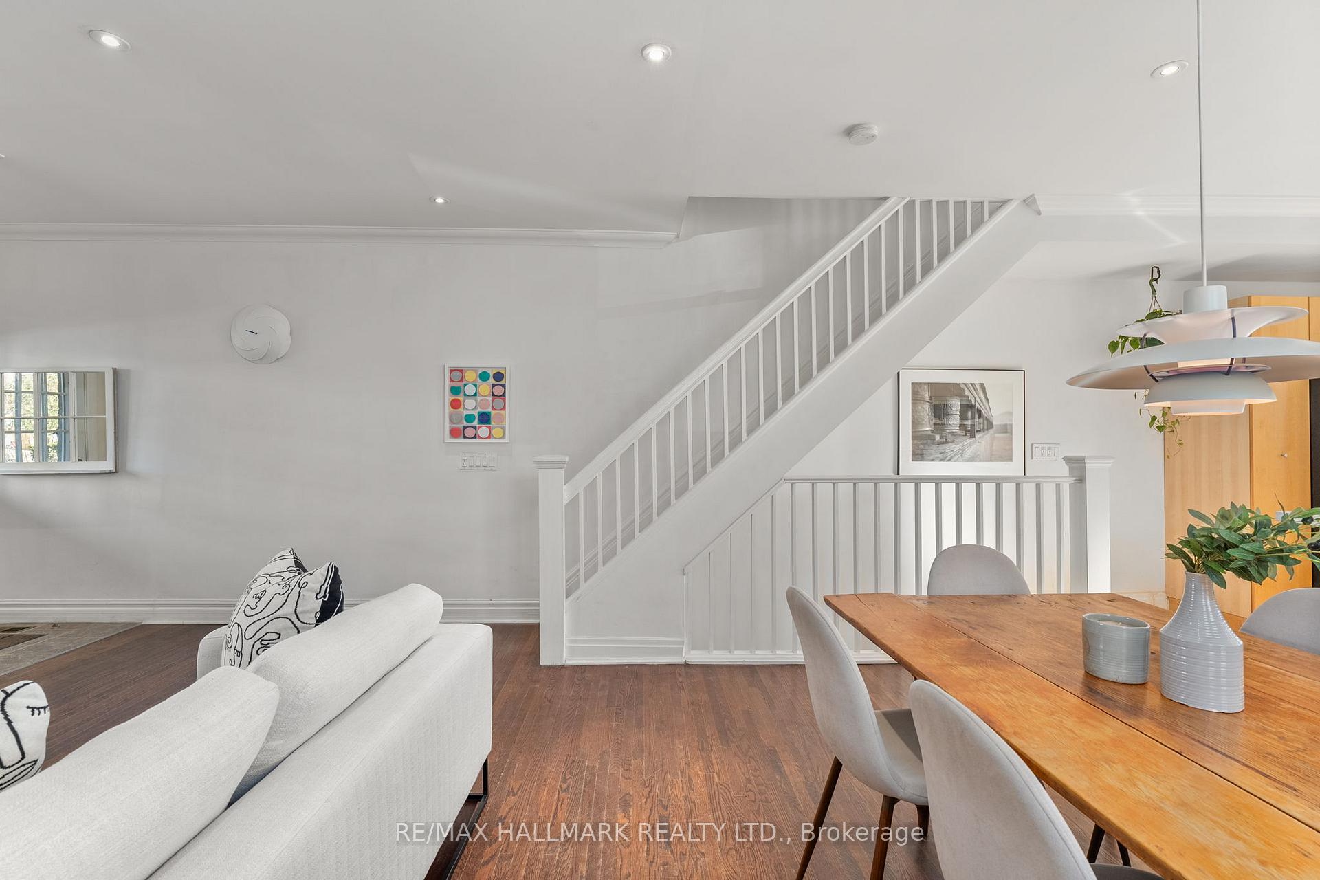 Photo 5 of 9 Muriel Avenue, Toronto, Danforth — HOMEH