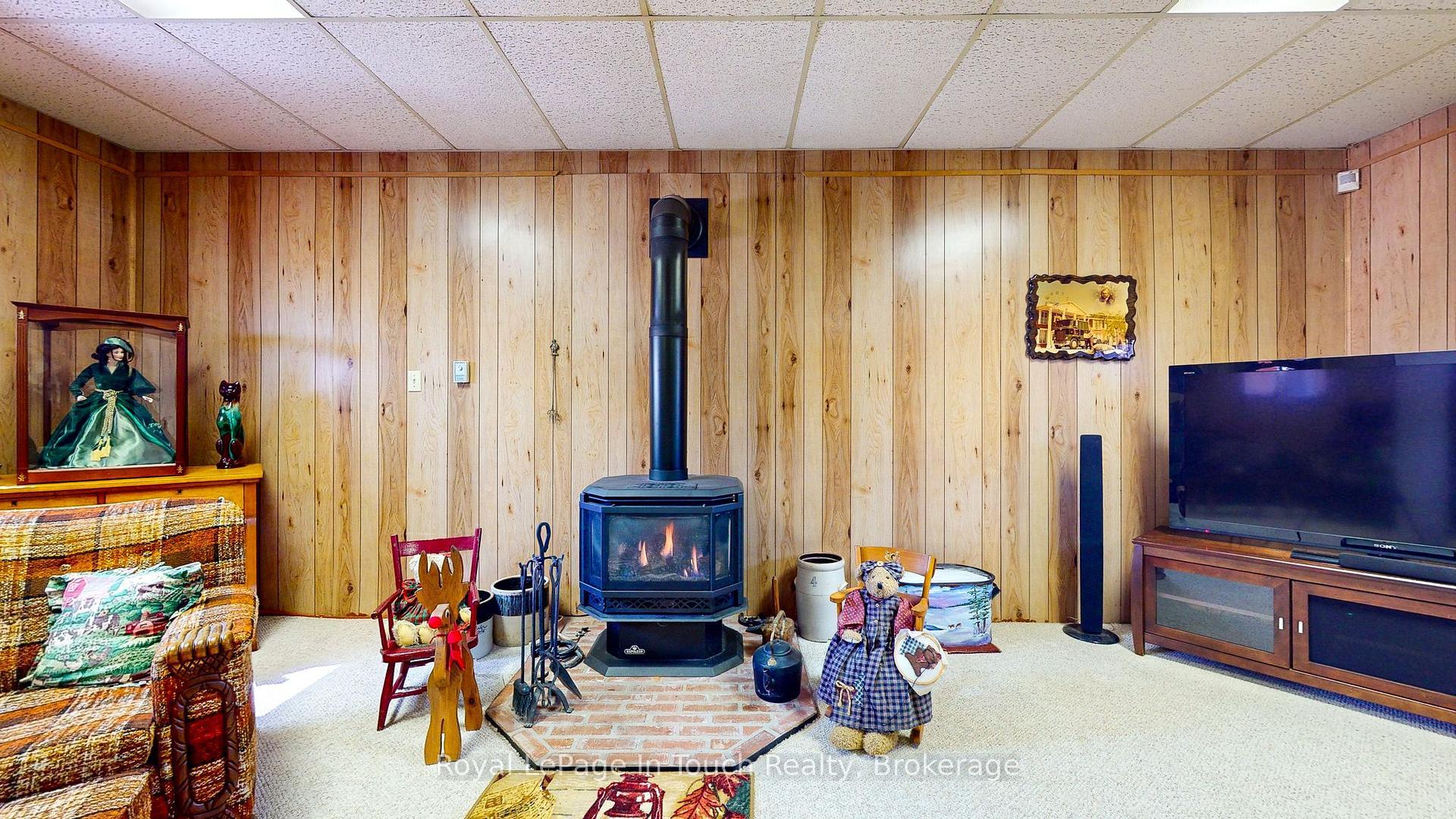 Photo 19 of 14 Seneca Crescent, Tiny, Rural Tiny — HOMEH