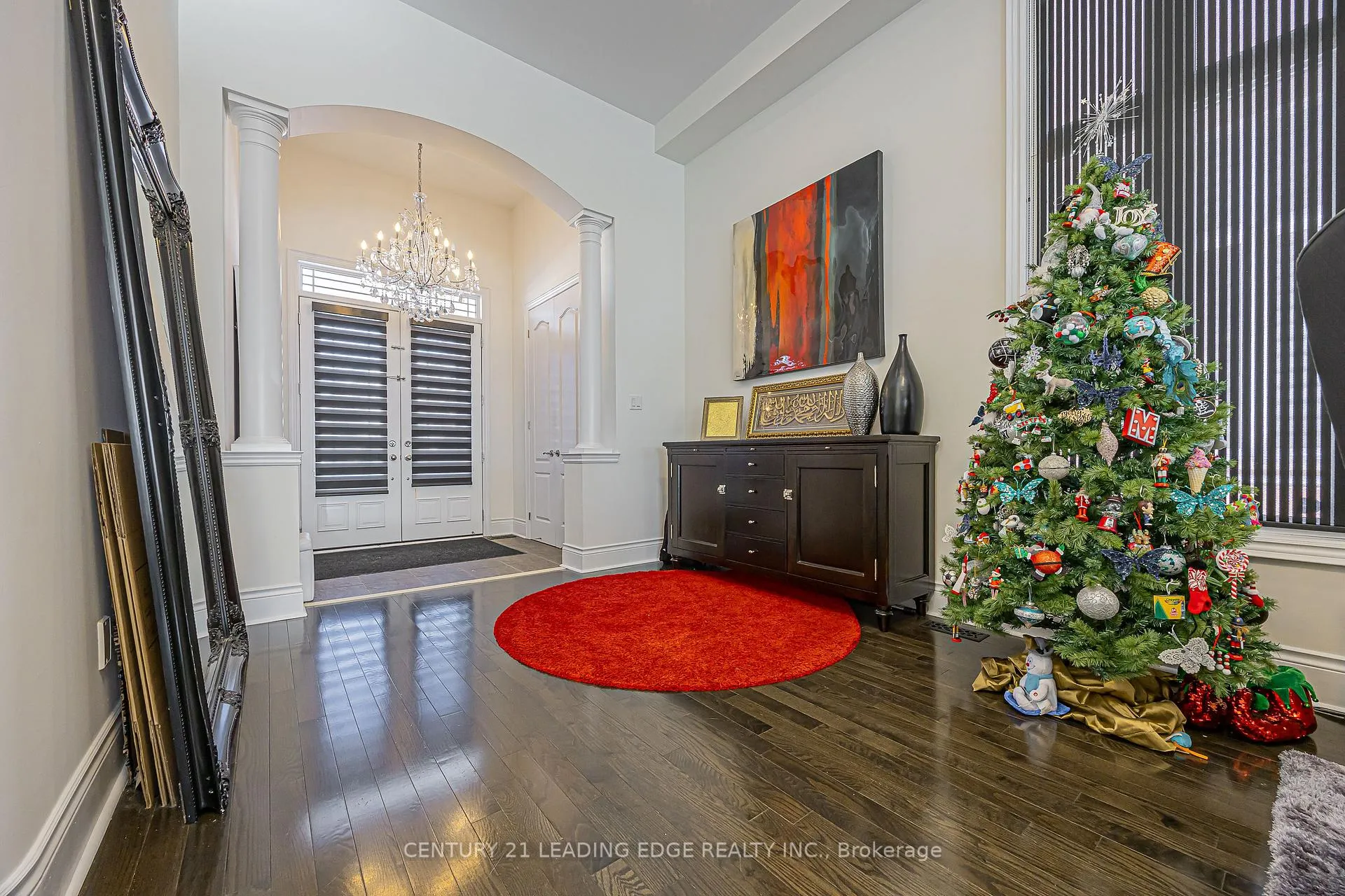 Photo 7 of 183 Maurier Boulevard, Vaughan, Patterson — HOMEH