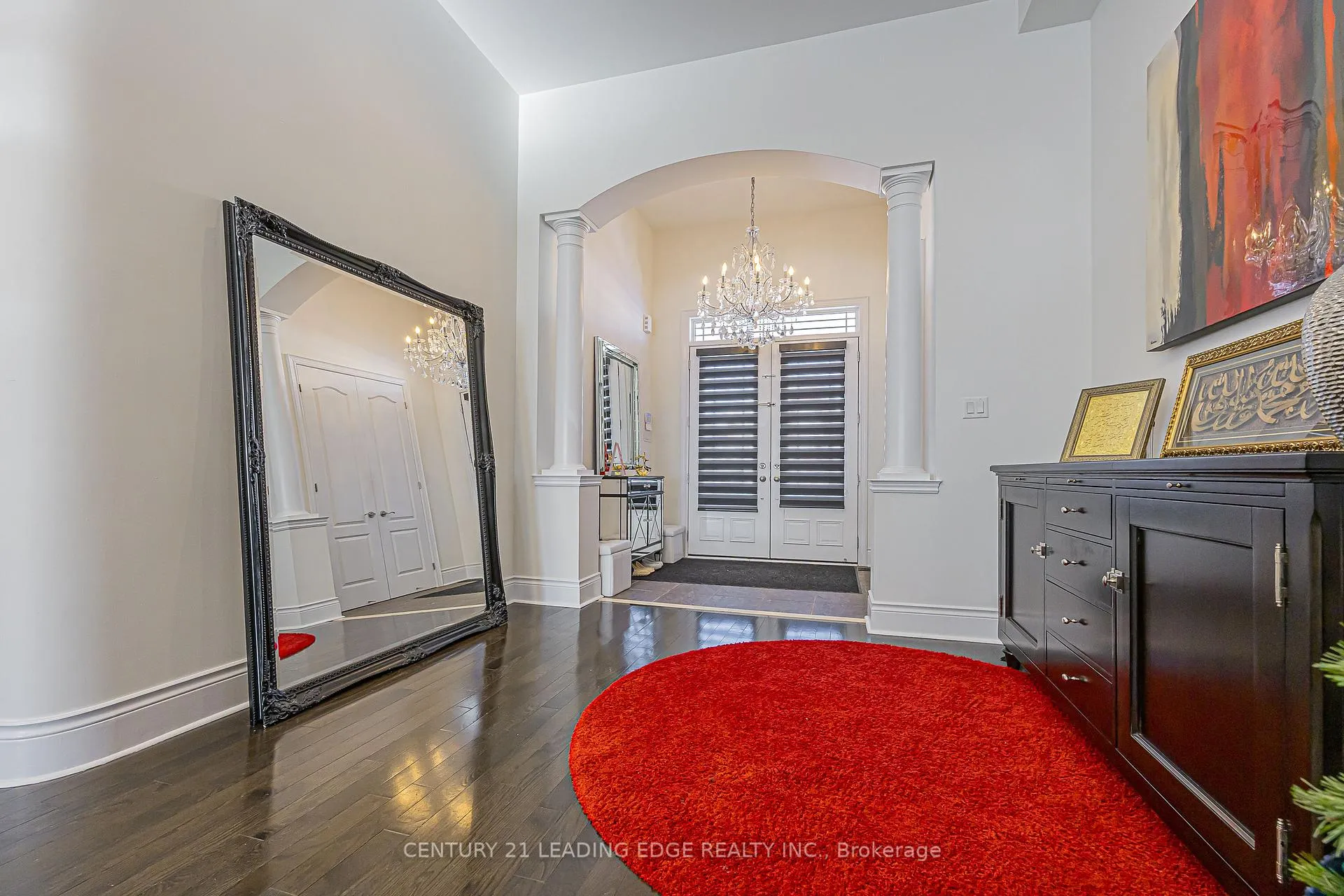 Photo 8 of 183 Maurier Boulevard, Vaughan, Patterson — HOMEH