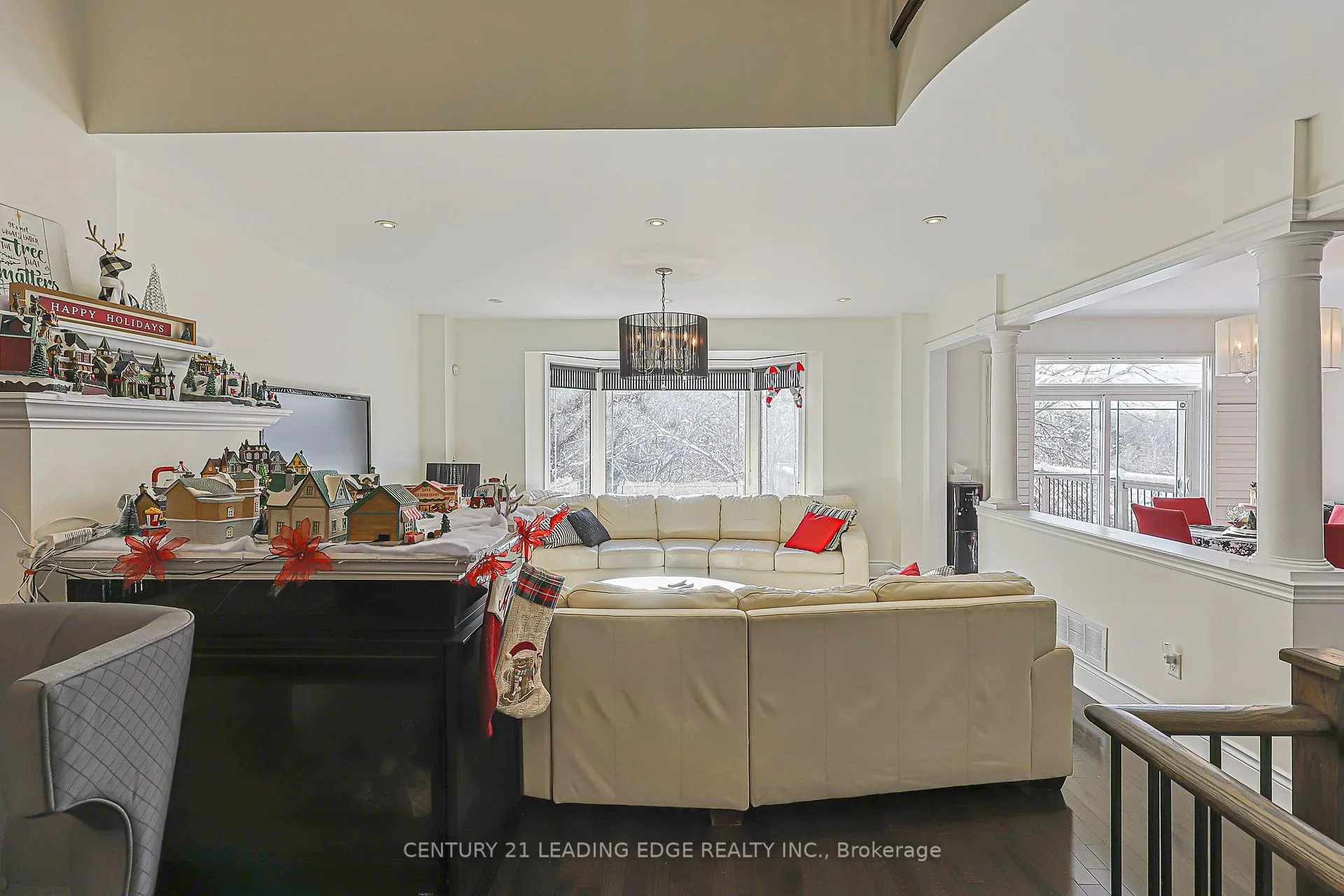 Photo 16 of 183 Maurier Boulevard, Vaughan, Patterson — HOMEH