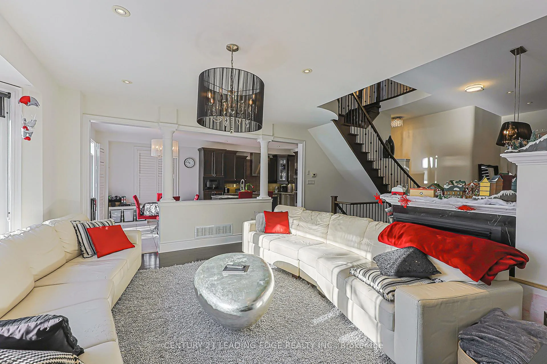 Photo 19 of 183 Maurier Boulevard, Vaughan, Patterson — HOMEH