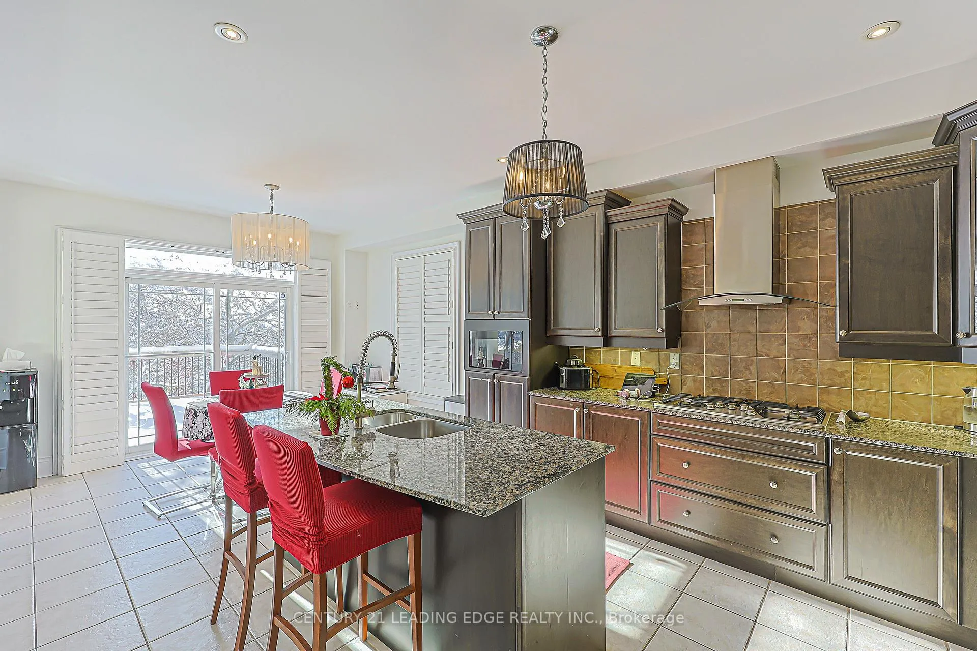 Photo 24 of 183 Maurier Boulevard, Vaughan, Patterson — HOMEH