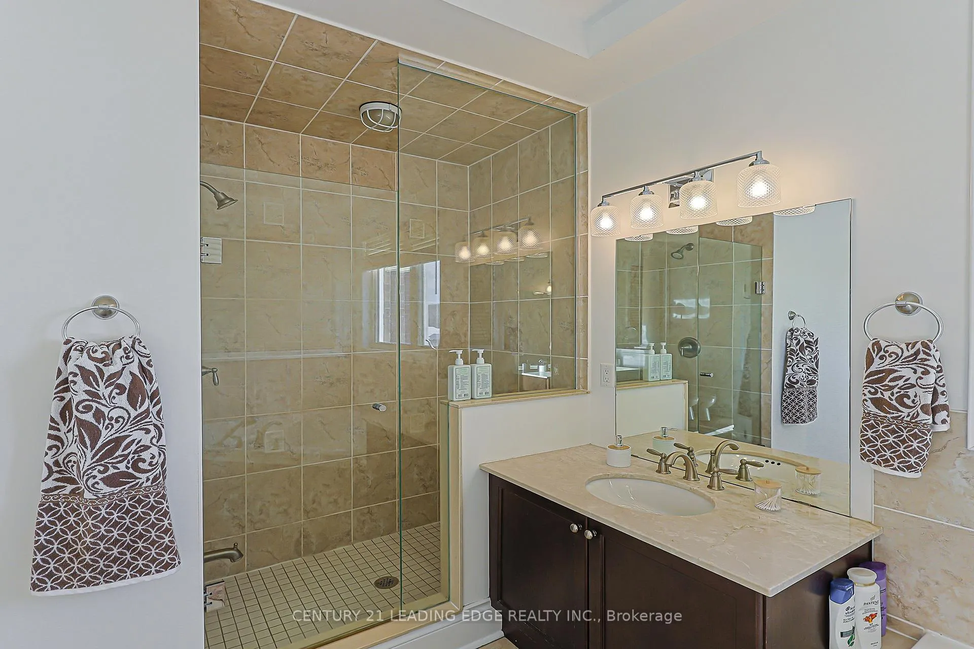 Photo 36 of 183 Maurier Boulevard, Vaughan, Patterson — HOMEH