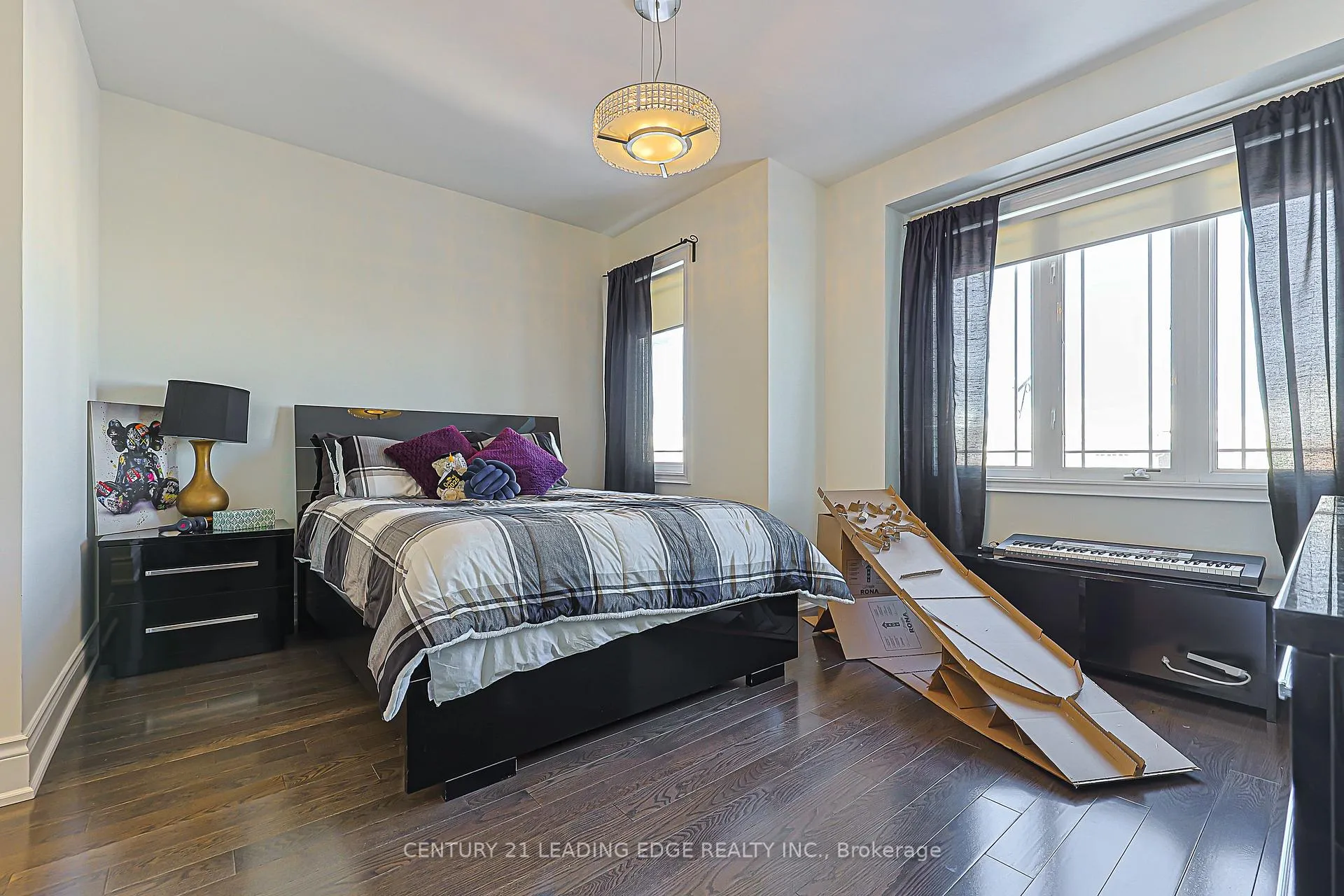 Photo 39 of 183 Maurier Boulevard, Vaughan, Patterson — HOMEH
