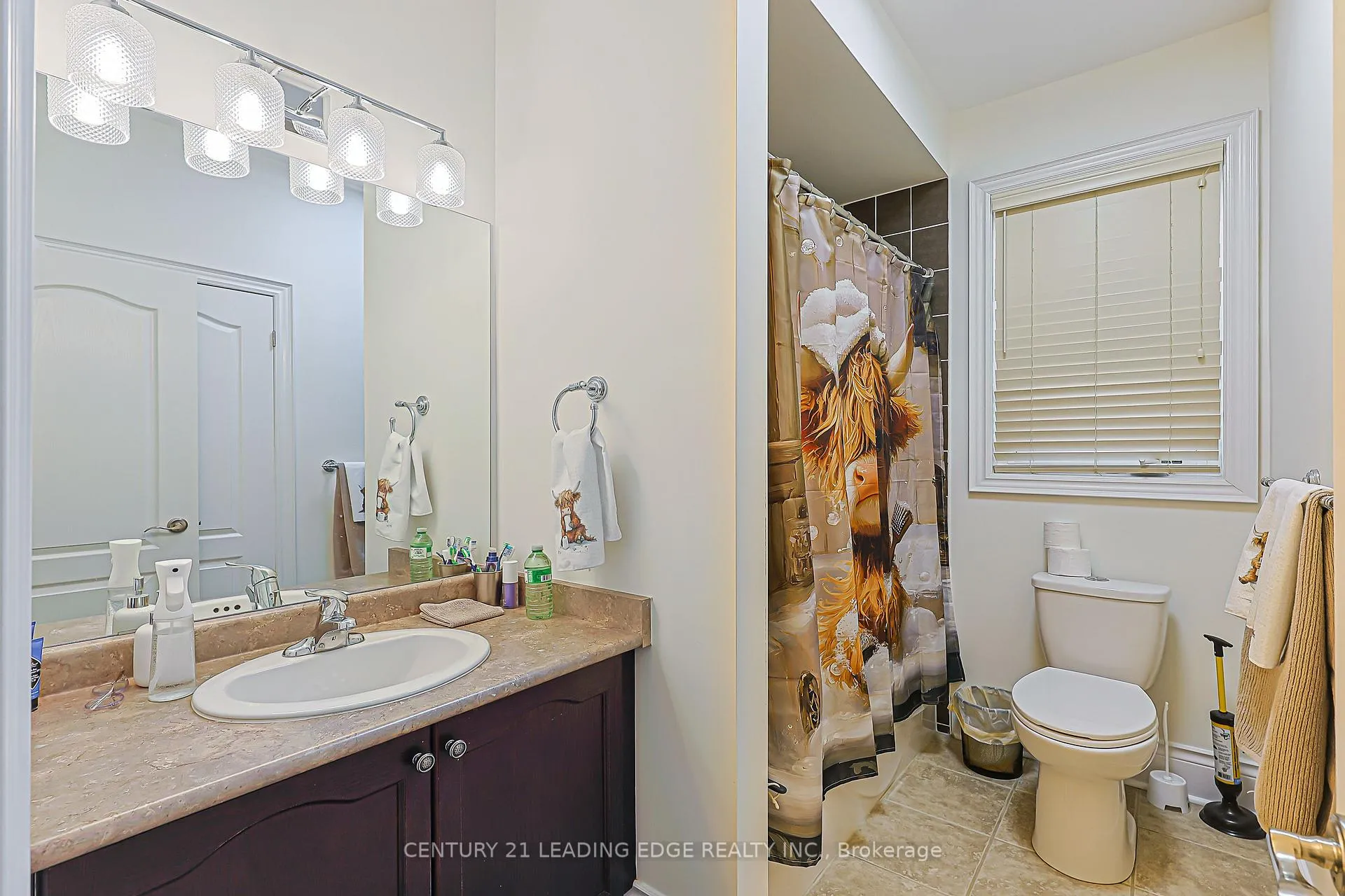 Photo 43 of 183 Maurier Boulevard, Vaughan, Patterson — HOMEH