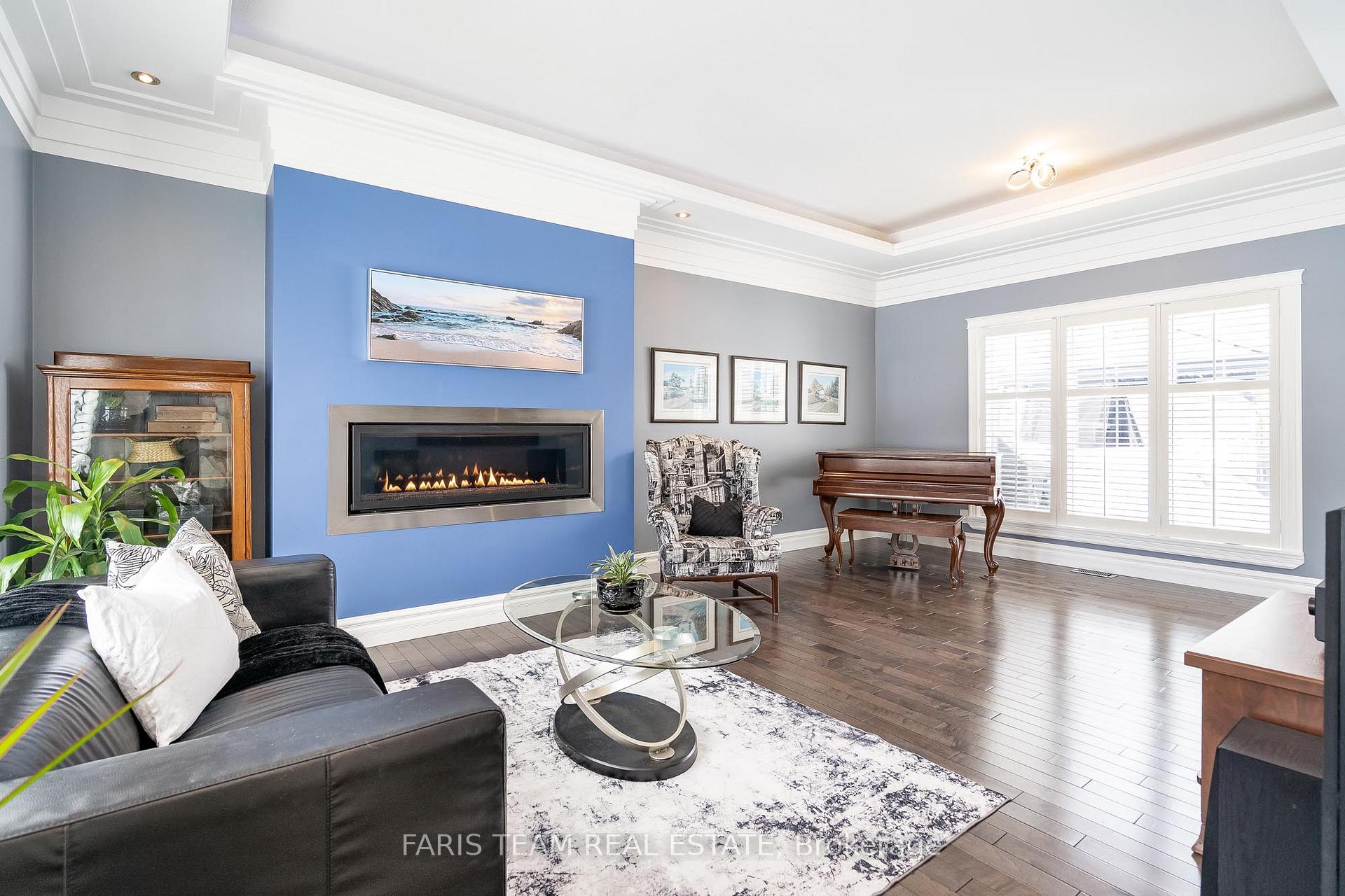Photo 11 of 127 Goldfinch Crescent, Tiny, Rural Tiny — HOMEH