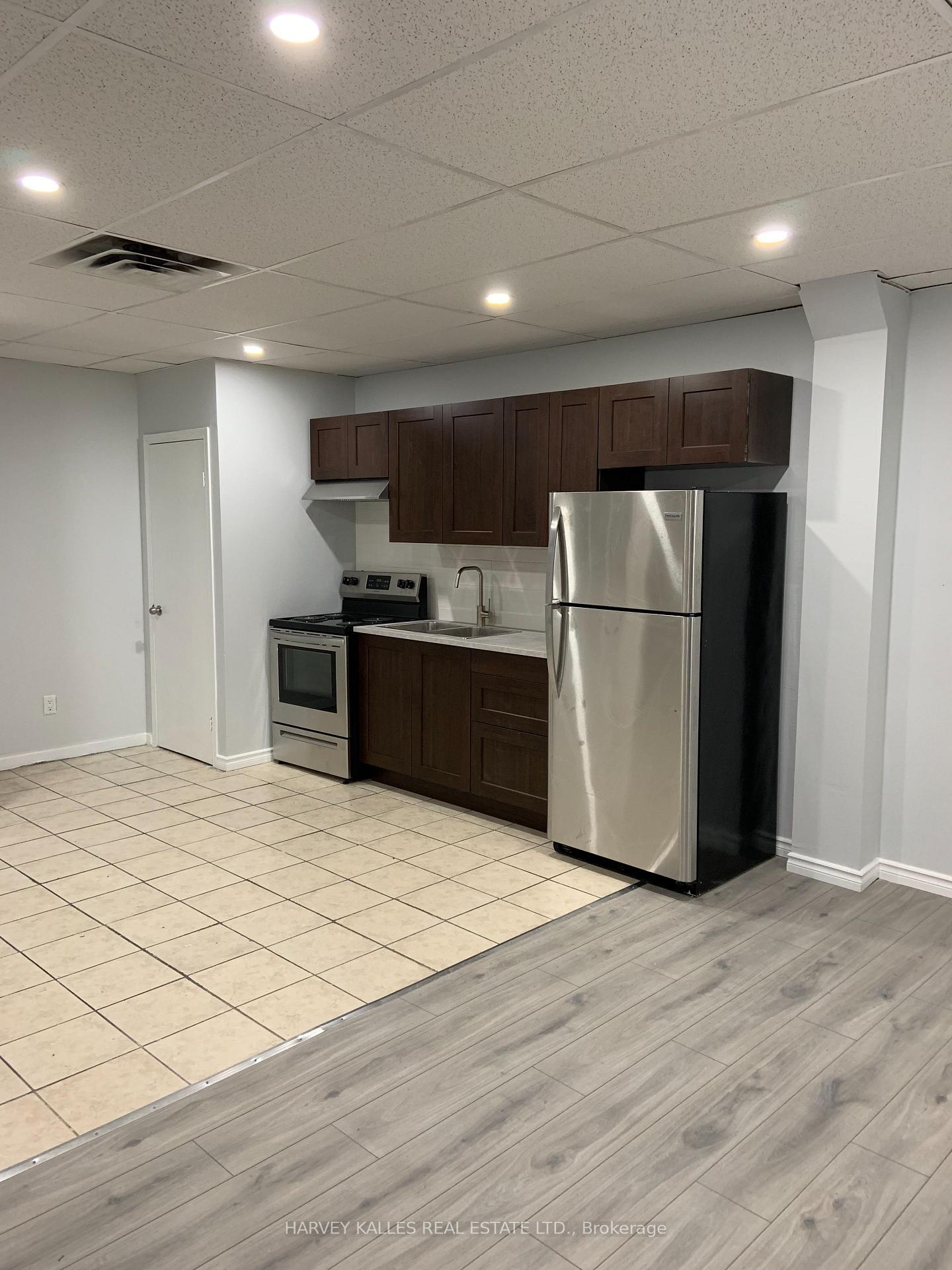 Photo 3 of Unit Bsmt, 881 St Clair Avenue W, Toronto, Wychwood — HOMEH