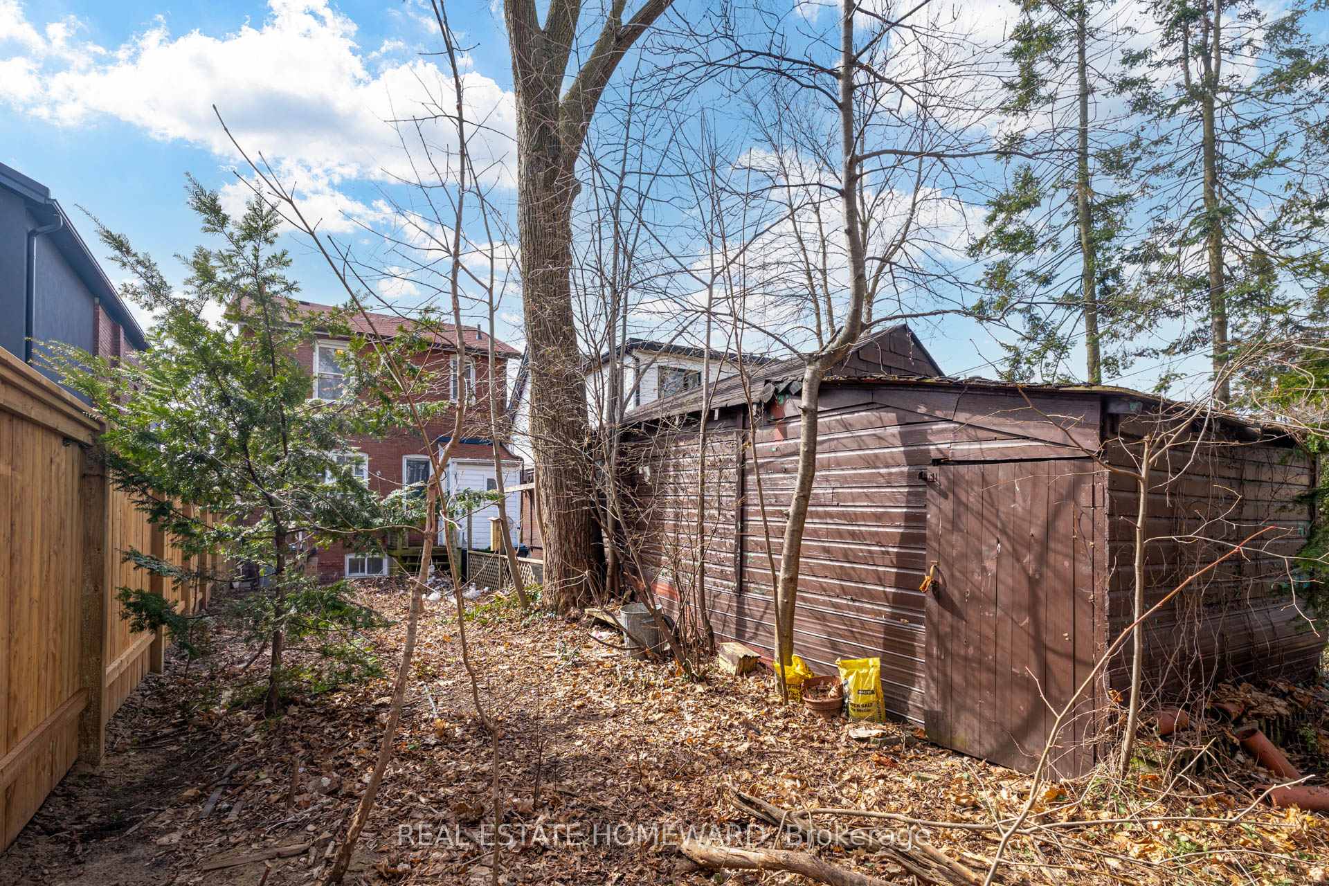 Photo 13 of 640 Glebeholme Boulevard, Toronto, Danforth — HOMEH