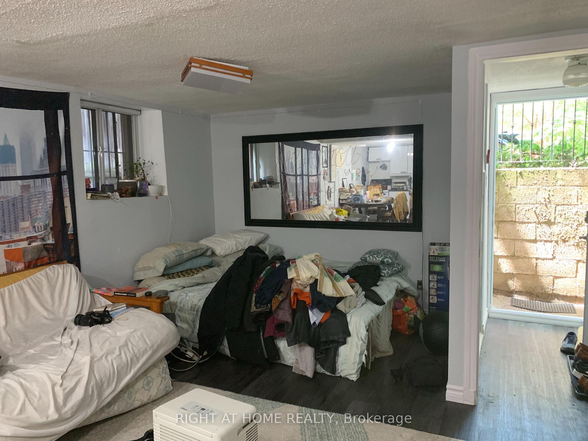 Photo 20 of Unit Apt#: 0, 329 Mutual Street, Toronto, Church-Yonge Corridor — HOMEH