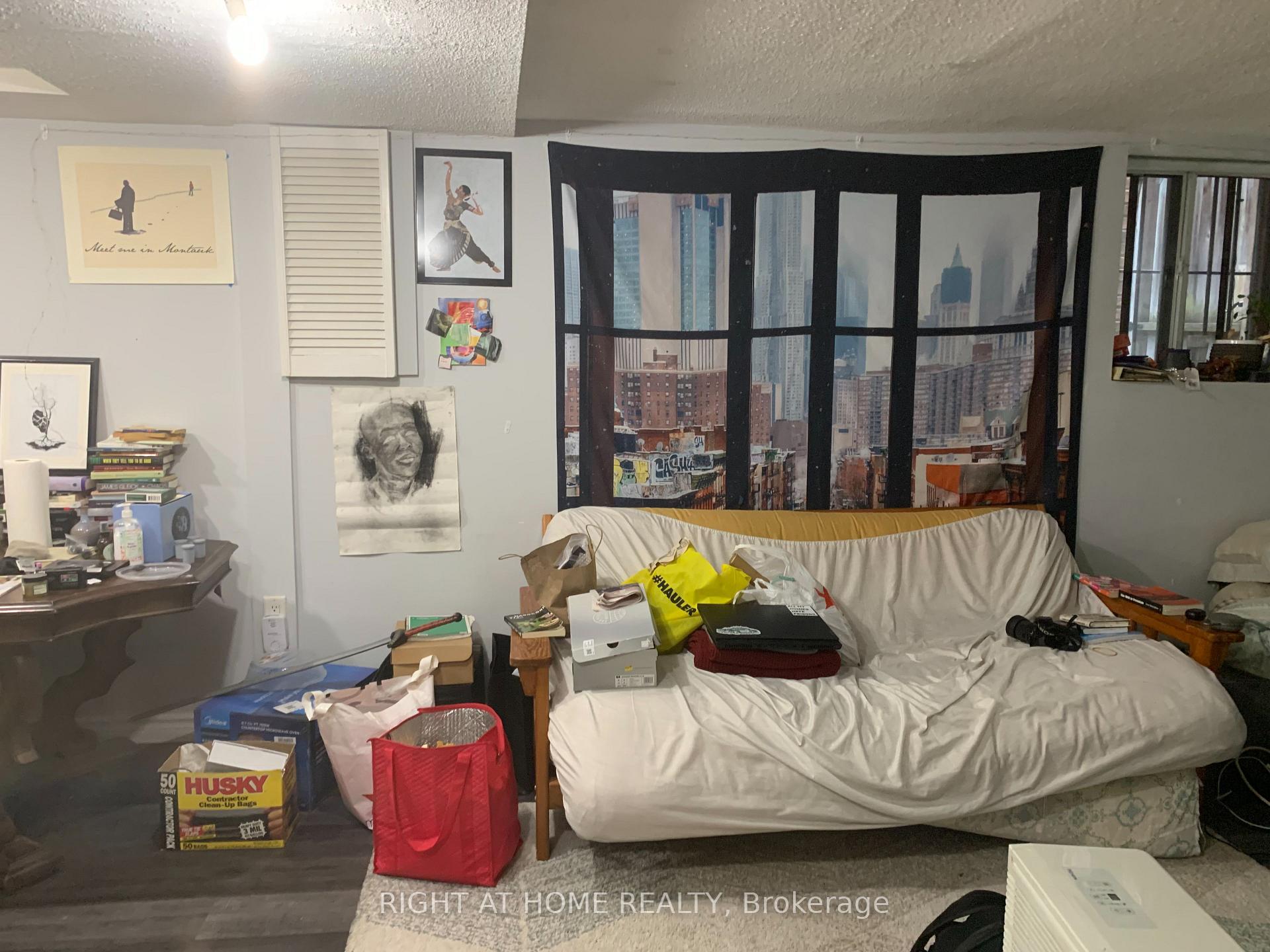 Photo 7 of Unit Apt#: 0, 329 Mutual Street, Toronto, Church-Yonge Corridor — HOMEH