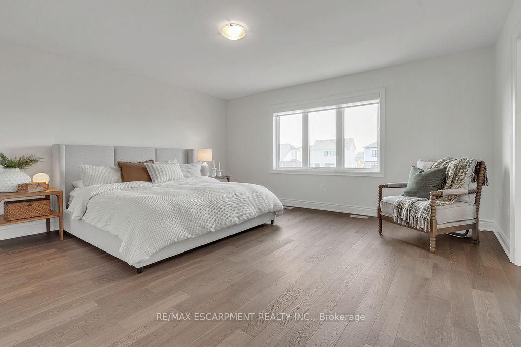 Photo 18 of 289 Vanilla Trail, Thorold, Rolling Meadows — HOMEH