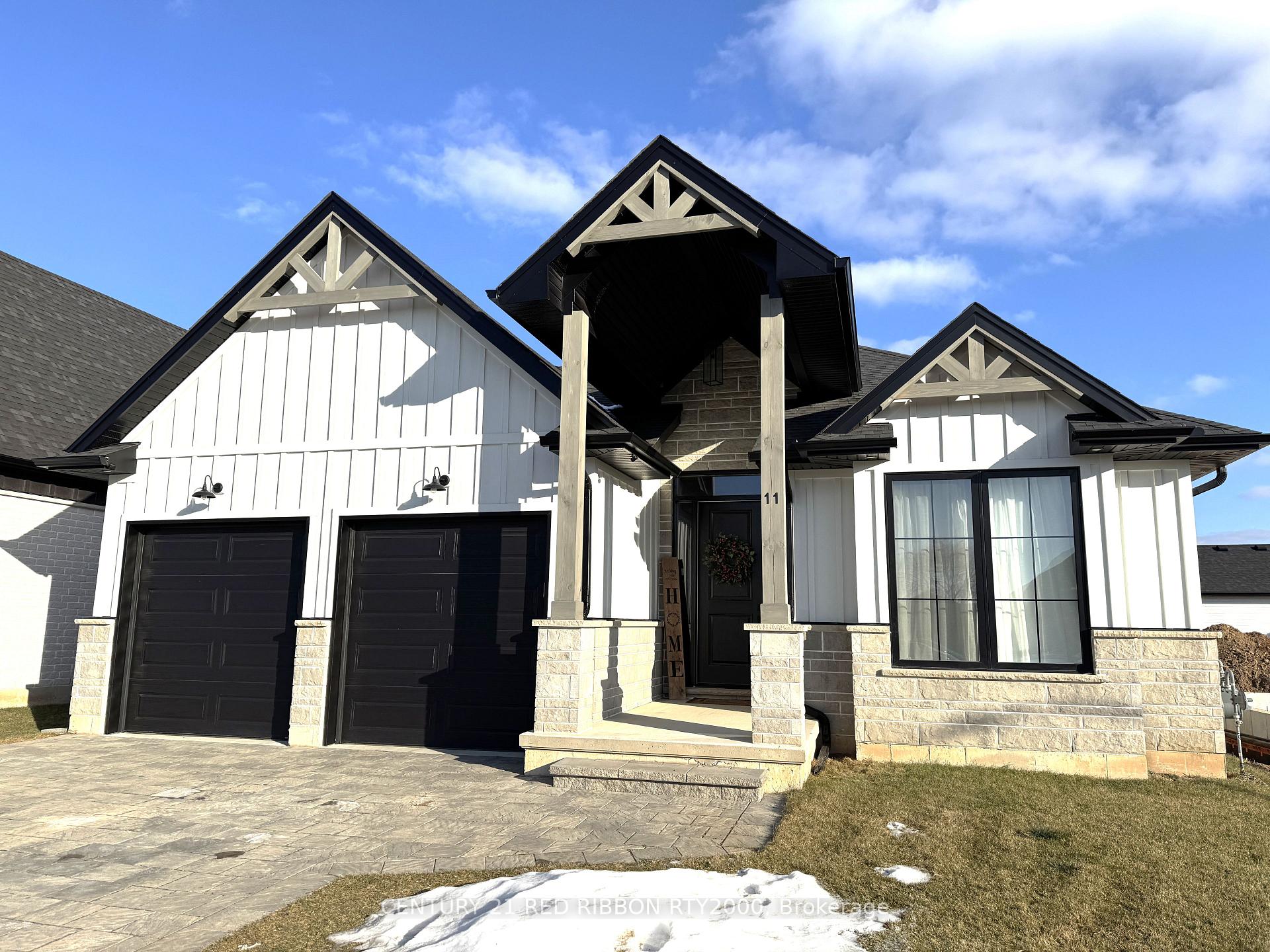 Front of 11 Briscoe Crescent