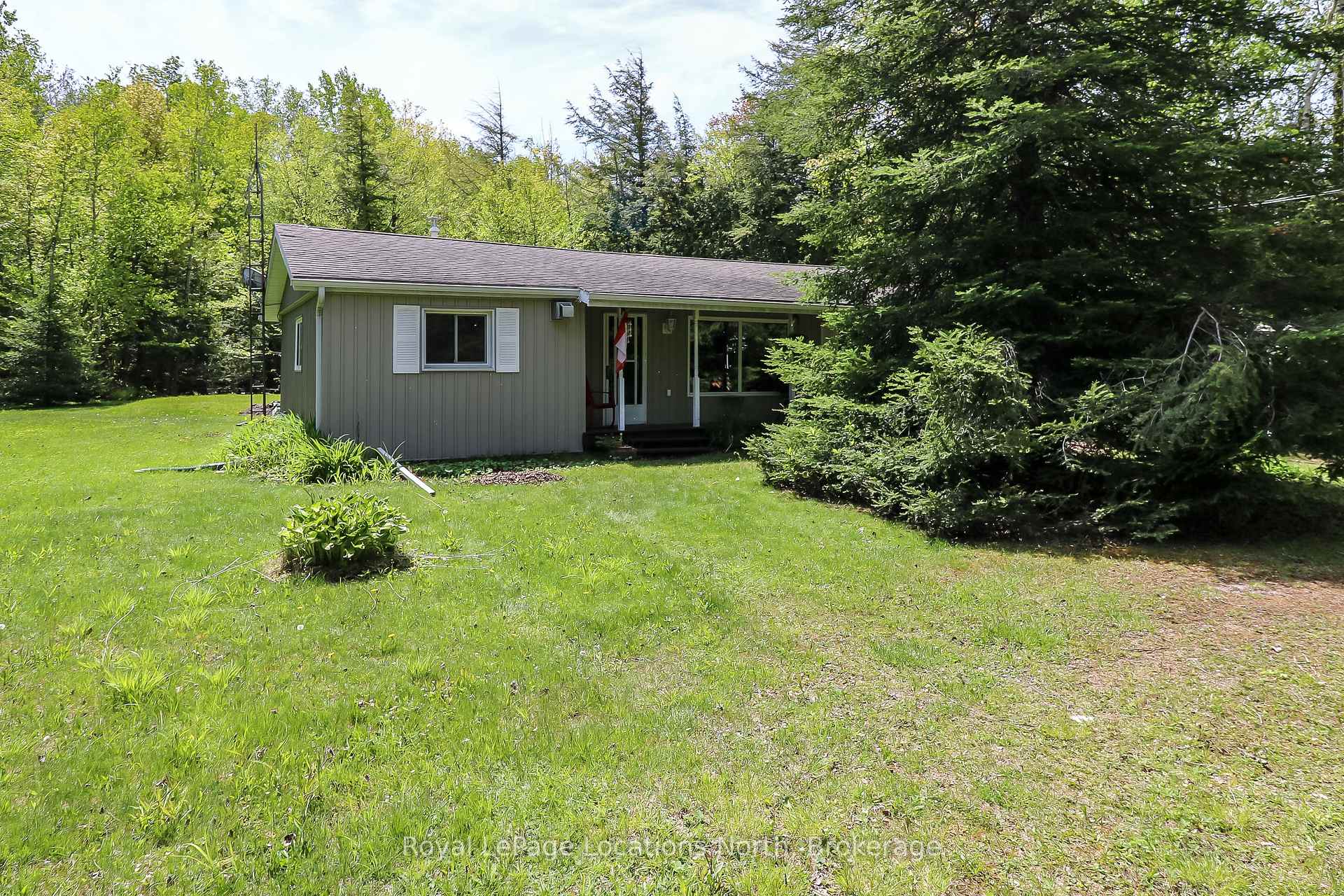 Photo 31 of 2198 Champlain Road, Tiny, Rural Tiny — HOMEH