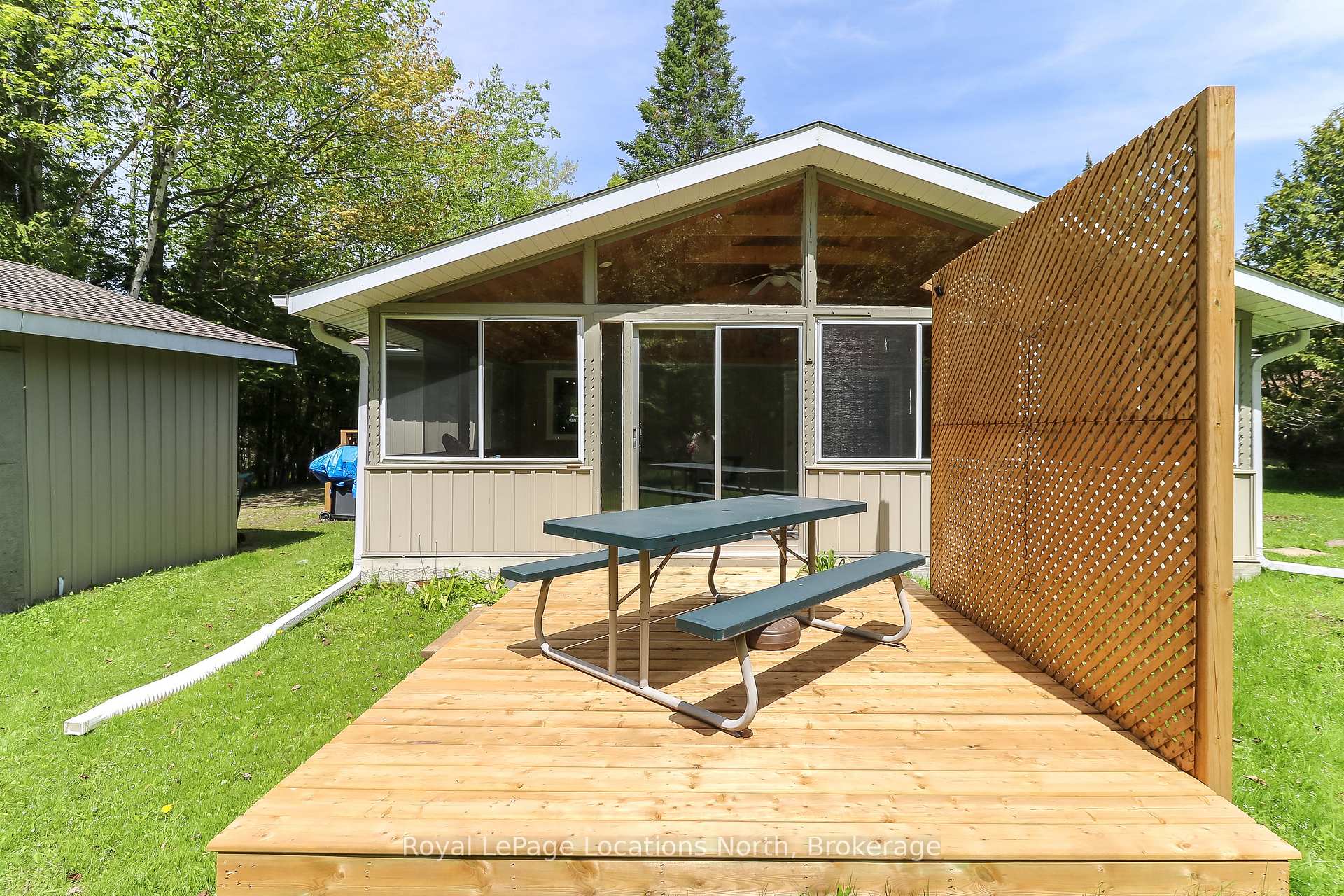 Photo 33 of 2198 Champlain Road, Tiny, Rural Tiny — HOMEH