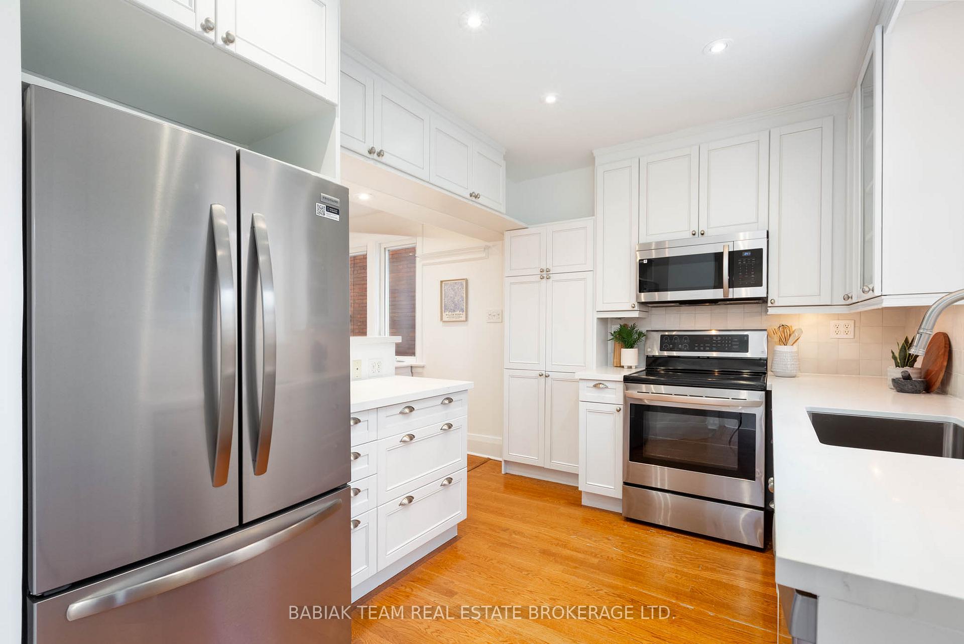 Photo 12 of 228 Dewhurst Boulevard N, Toronto, Danforth Village-East York — HOMEH