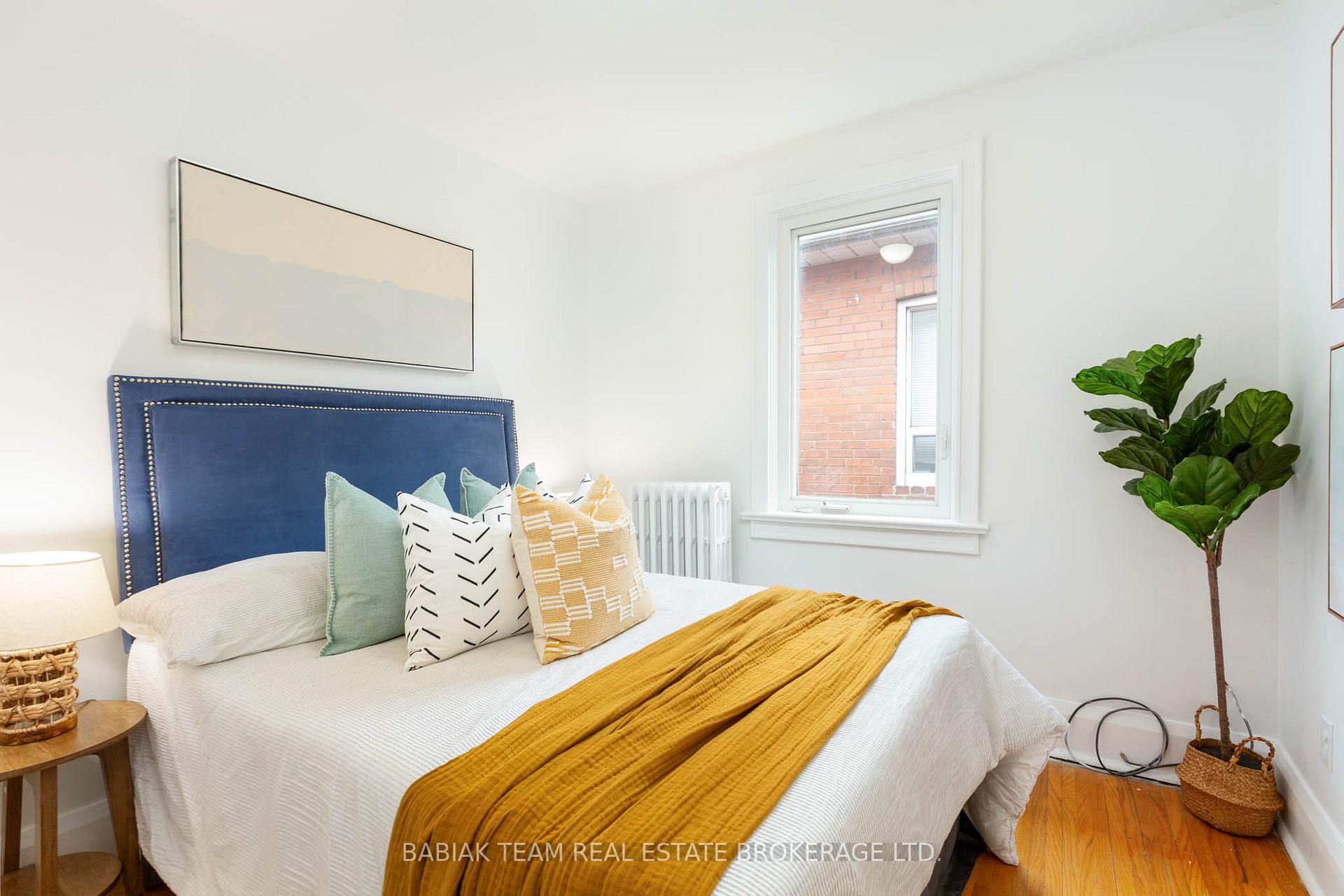 Photo 20 of 228 Dewhurst Boulevard N, Toronto, Danforth Village-East York — HOMEH
