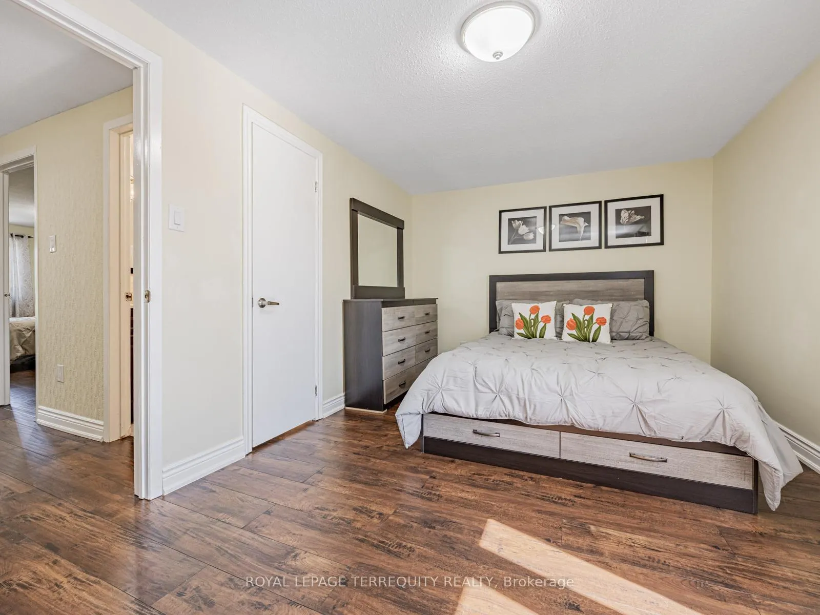 Photo 20 of 65 Bob O'link Avenue, Vaughan, Glen Shields — HOMEH