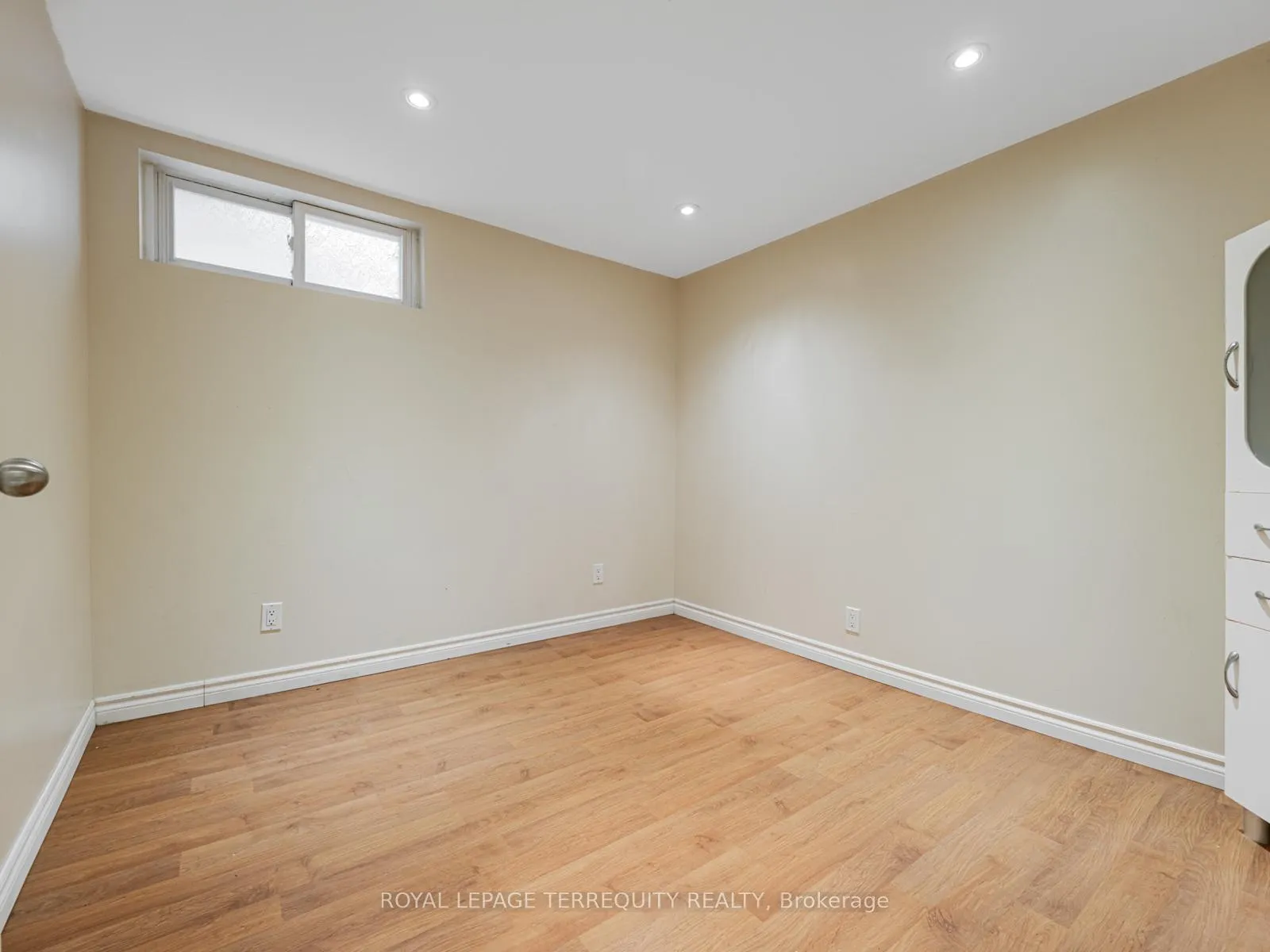 Photo 24 of 65 Bob O'link Avenue, Vaughan, Glen Shields — HOMEH