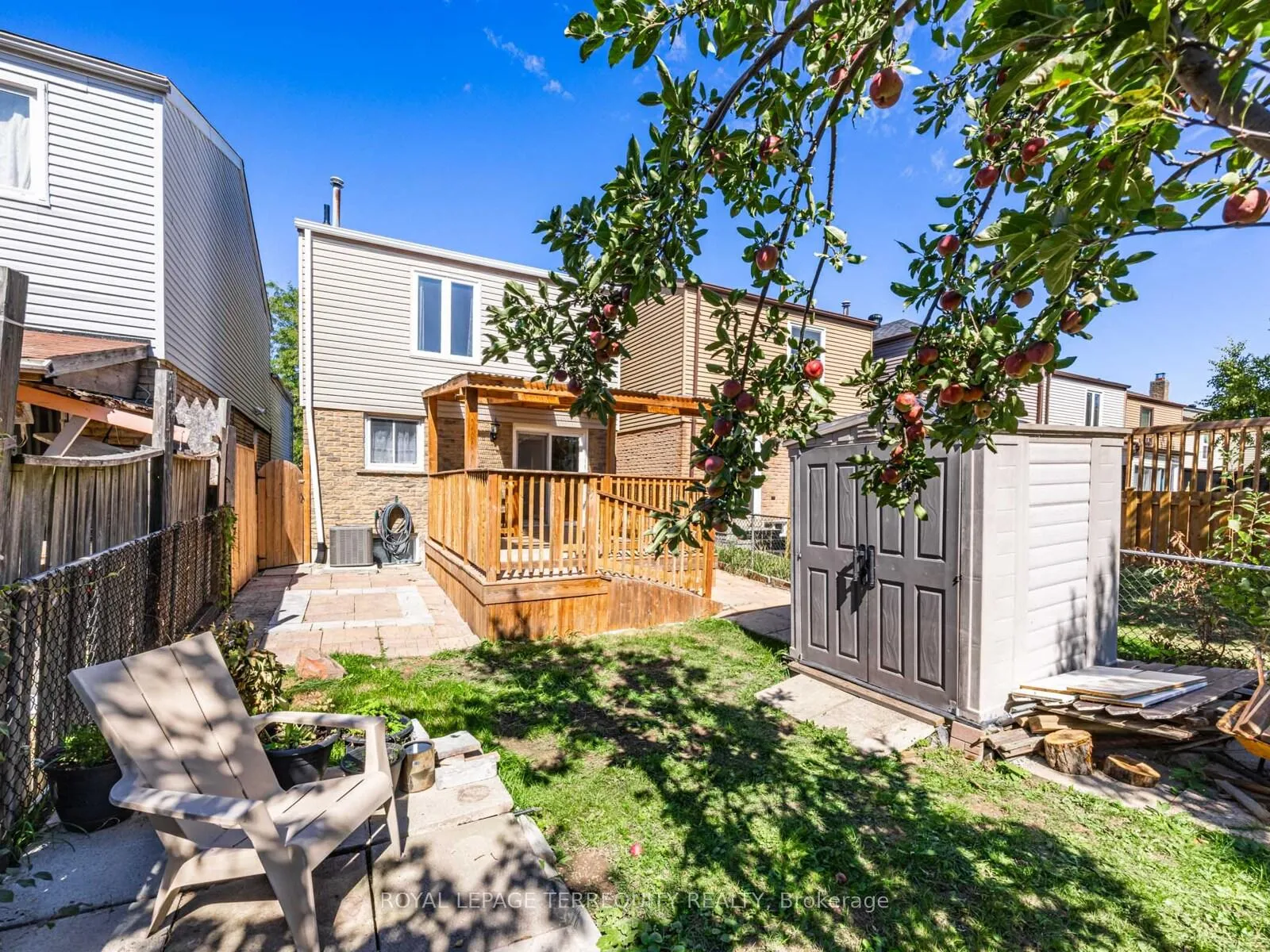 Photo 34 of 65 Bob O'link Avenue, Vaughan, Glen Shields — HOMEH