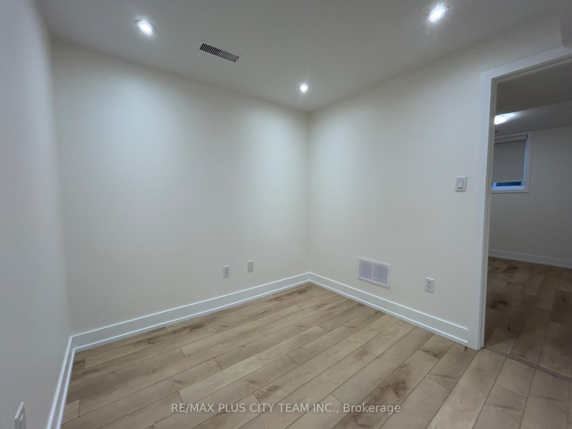 Photo 8 of Unit lower, 1049 College Street, Toronto, Little Portugal — HOMEH