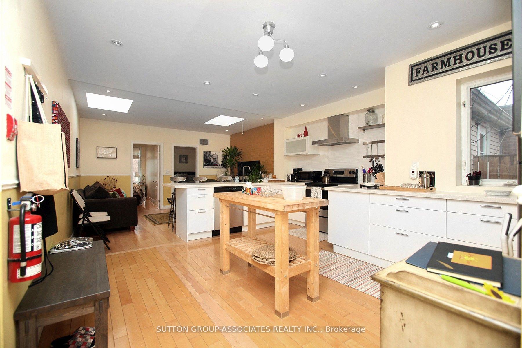 Photo 6 of Unit Unit 3, 478 Bloor Street, Toronto, The Annex — HOMEH