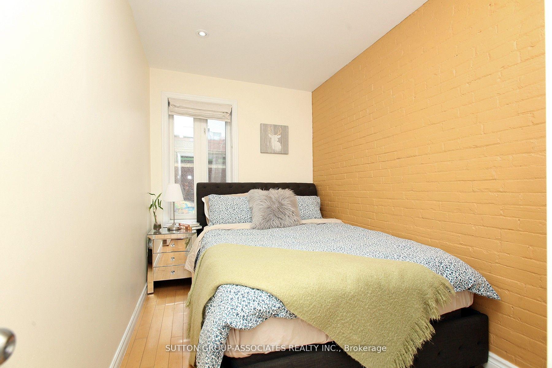 Photo 8 of Unit Unit 3, 478 Bloor Street, Toronto, The Annex — HOMEH