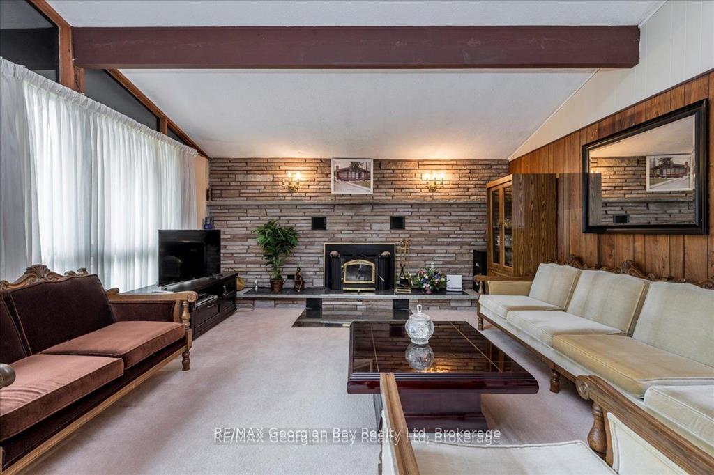 Photo 13 of 25 Tall Pines Drive W, Tiny, Rural Tiny — HOMEH