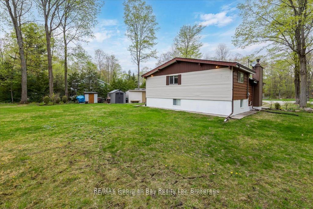 Photo 37 of 25 Tall Pines Drive W, Tiny, Rural Tiny — HOMEH