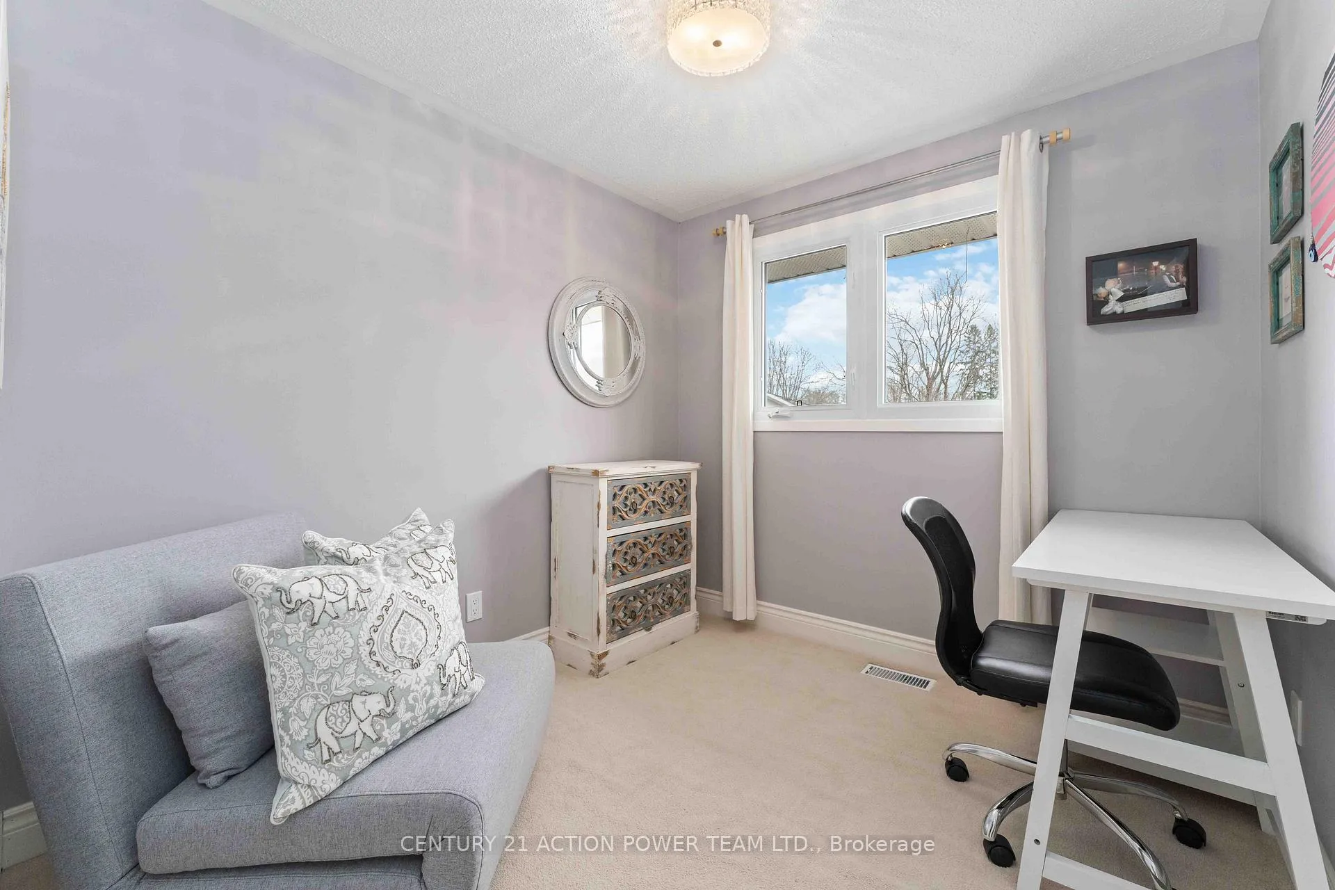 Photo 24 of 594 Noble Crescent, Ottawa, Riverside Park South — HOMEH