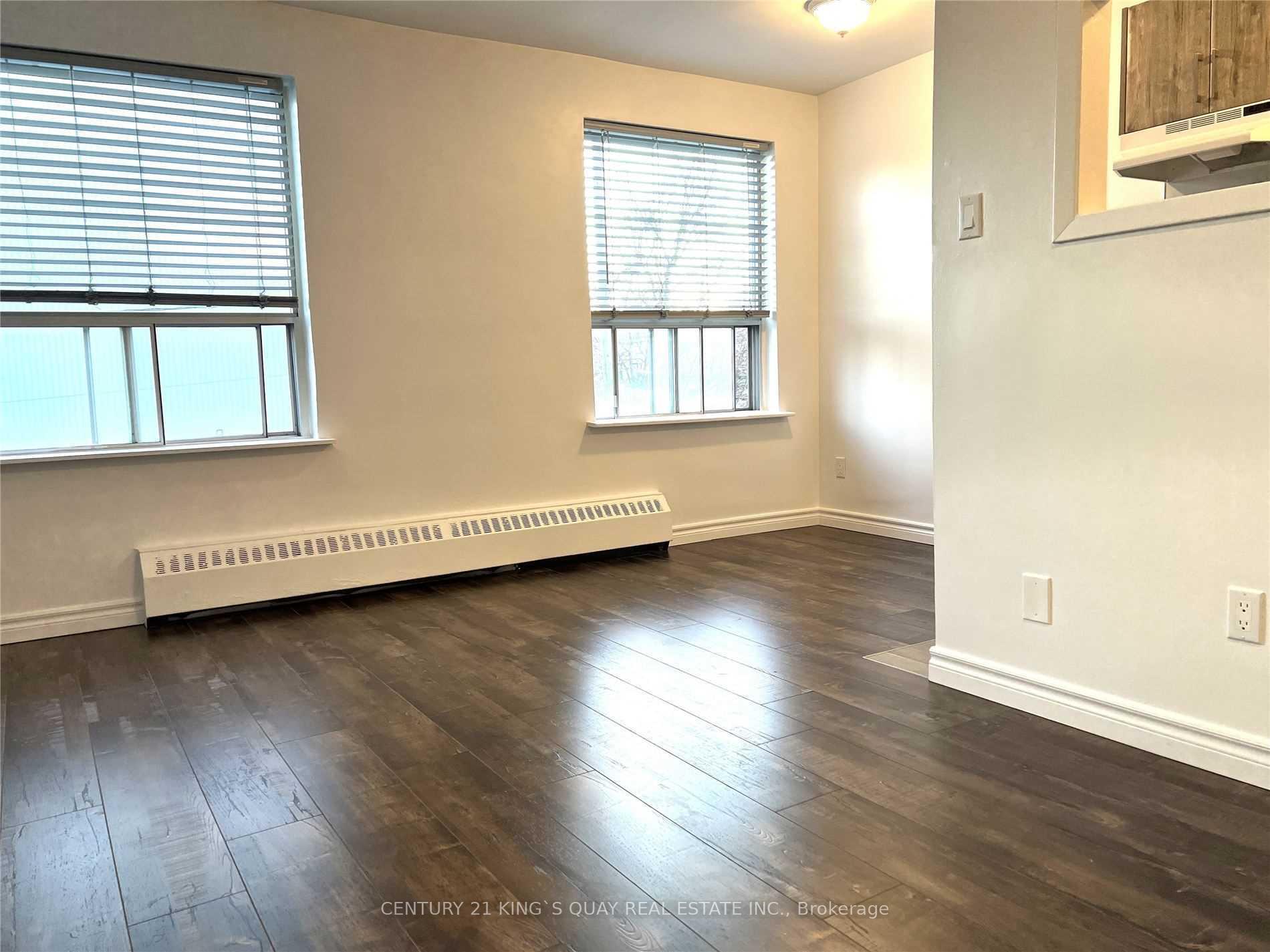 Photo 6 of Unit 3, 977 Eglinton Avenue W, Toronto, Humewood-Cedarvale — HOMEH