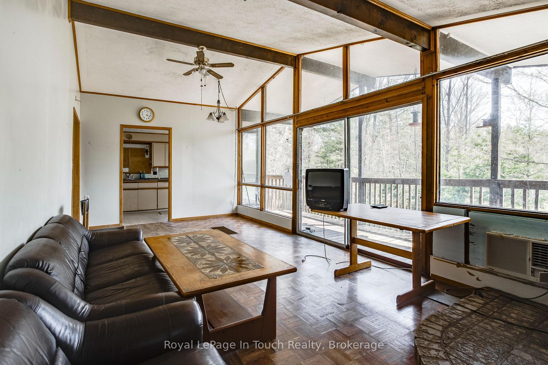Photo 9 of 9 Joliet Crescent, Tiny, Rural Tiny — HOMEH