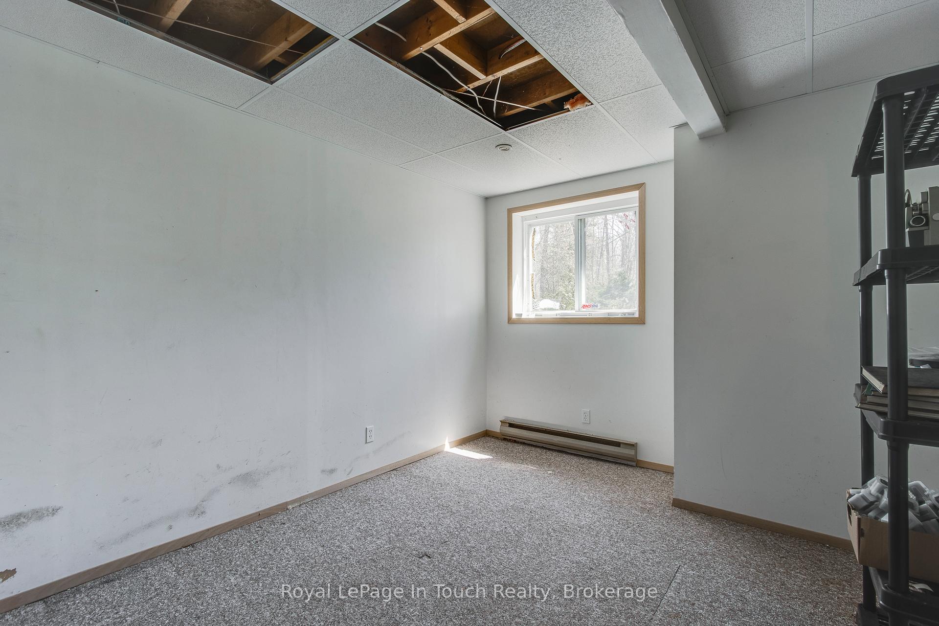 Photo 19 of 9 Joliet Crescent, Tiny, Rural Tiny — HOMEH